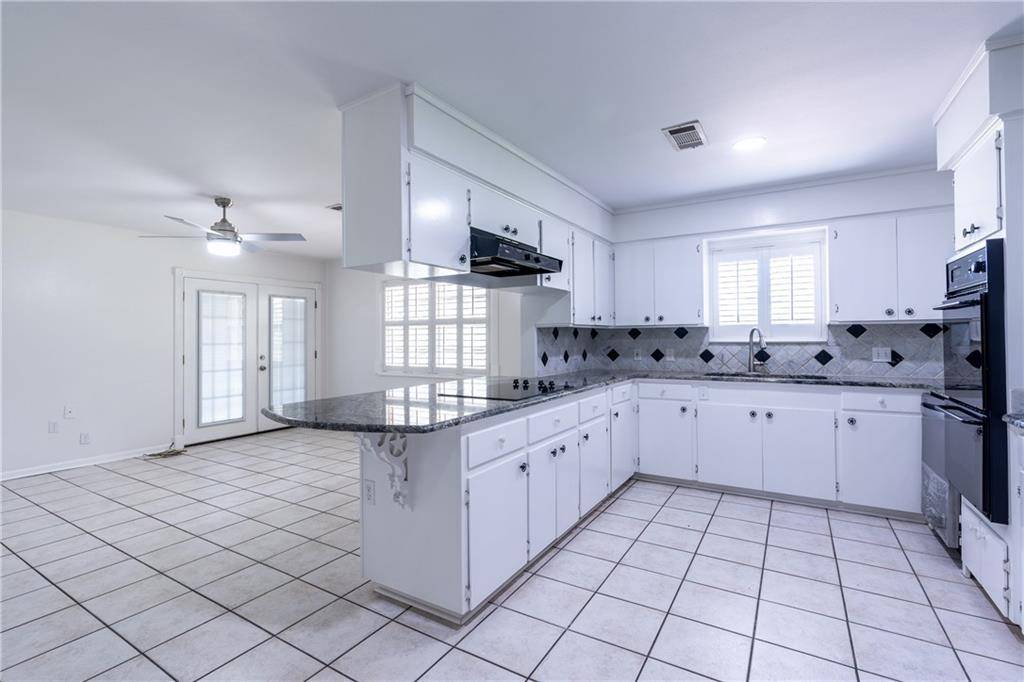 12504 Silver Spur RD, Austin, TX 78727
