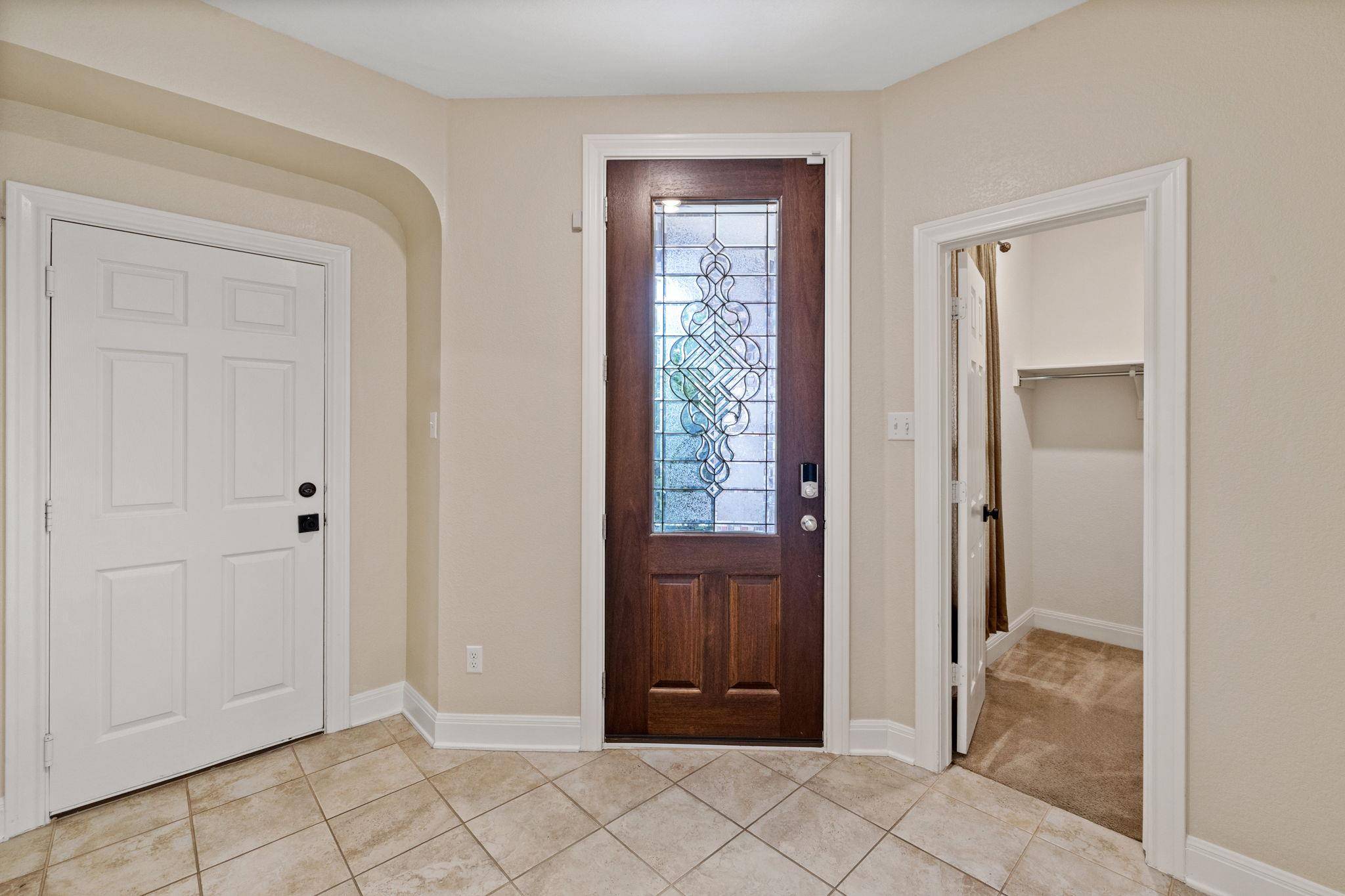 2950 E Old Settlers BLVD #11, Round Rock, TX 78665