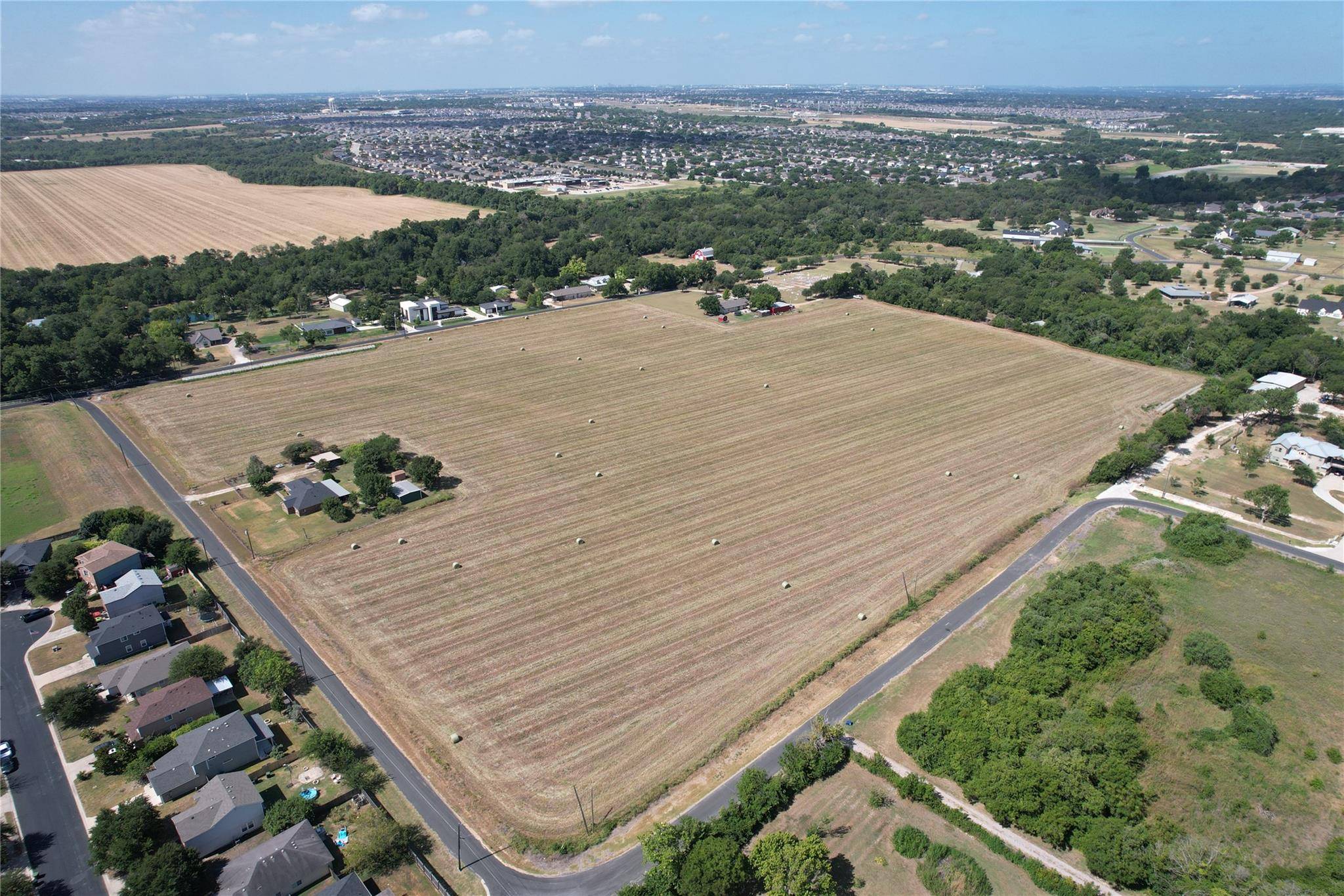 CR 135 @ Coyote Trail County Road 135 RD, Hutto, TX 78634
