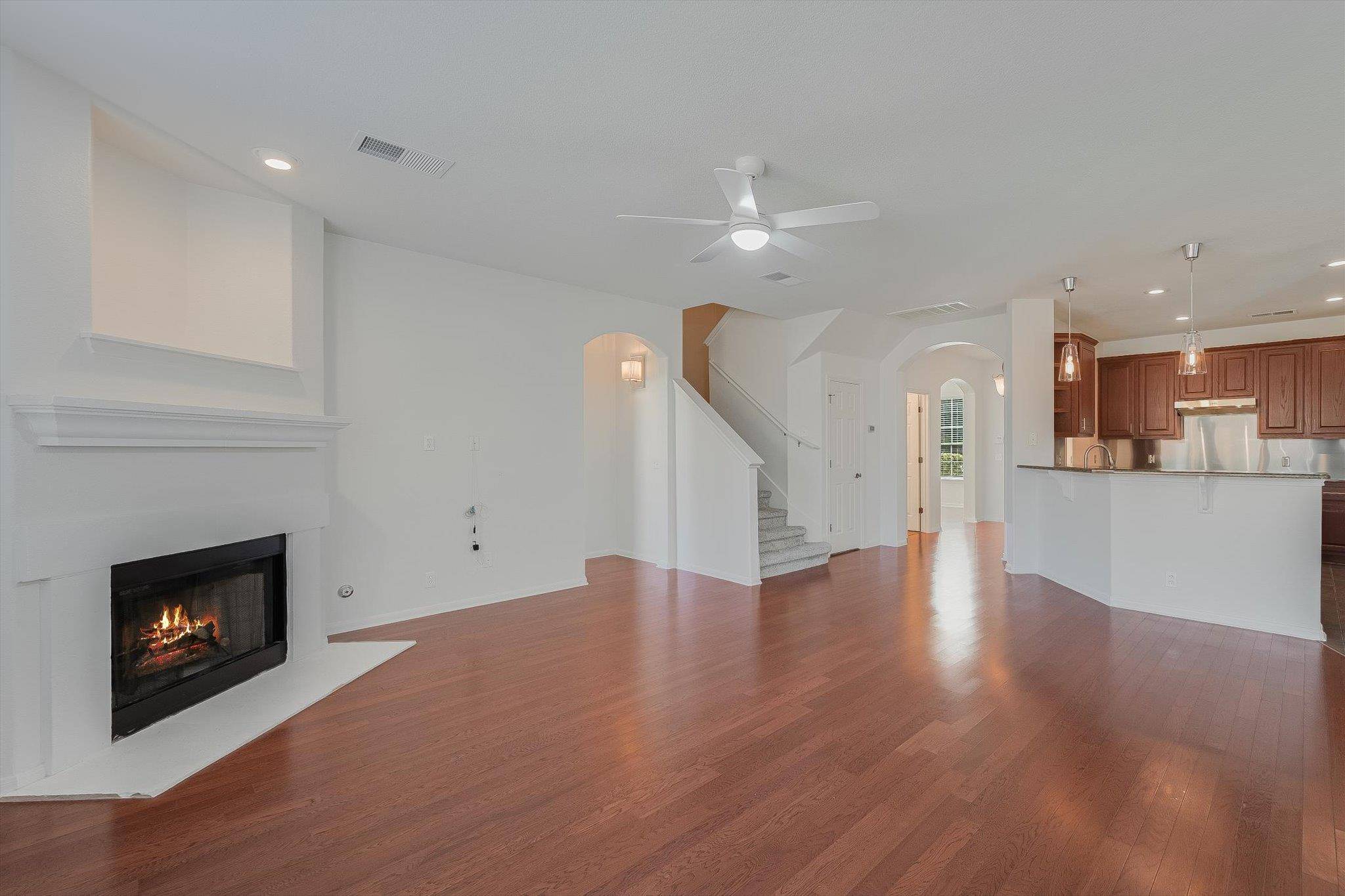 9316 Bavaria LN, Austin, TX 78749