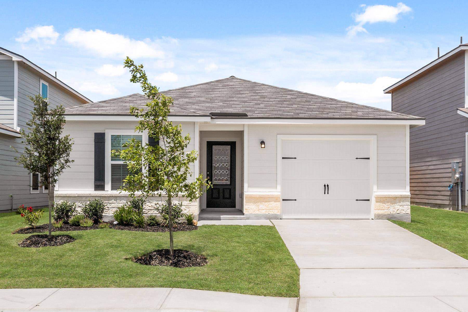 376 Low Pasture TRL, Maxwell, TX 78656
