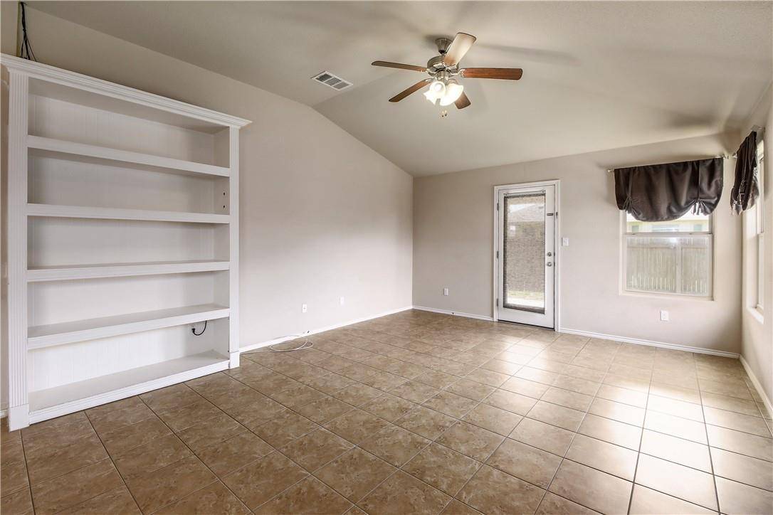 18736 Mangan WAY, Pflugerville, TX 78660