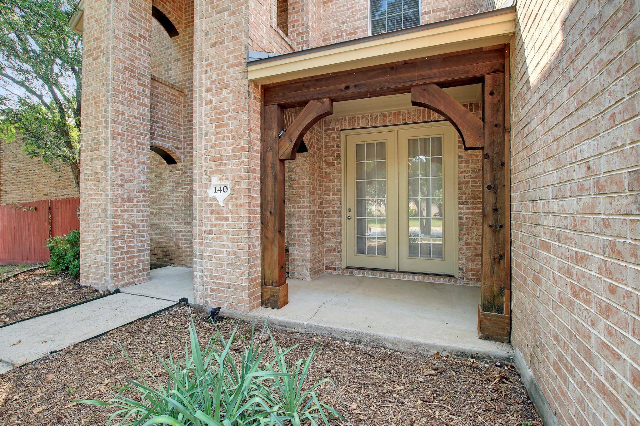 140 Fairwood DR, Georgetown, TX 78628