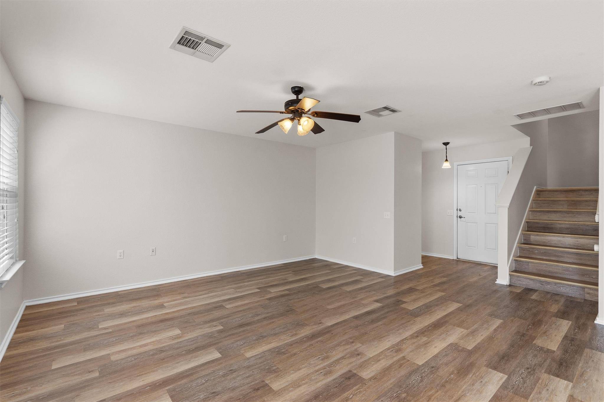 5825 Silver Screen DR, Austin, TX 78747
