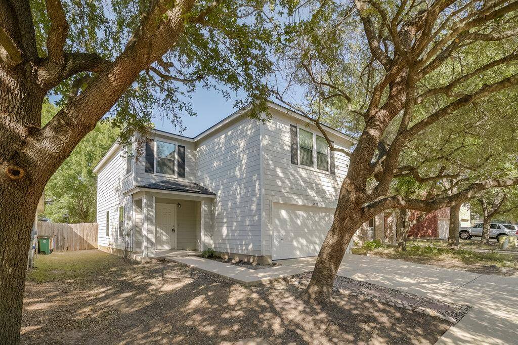 6812 Doyal DR, Austin, TX 78747