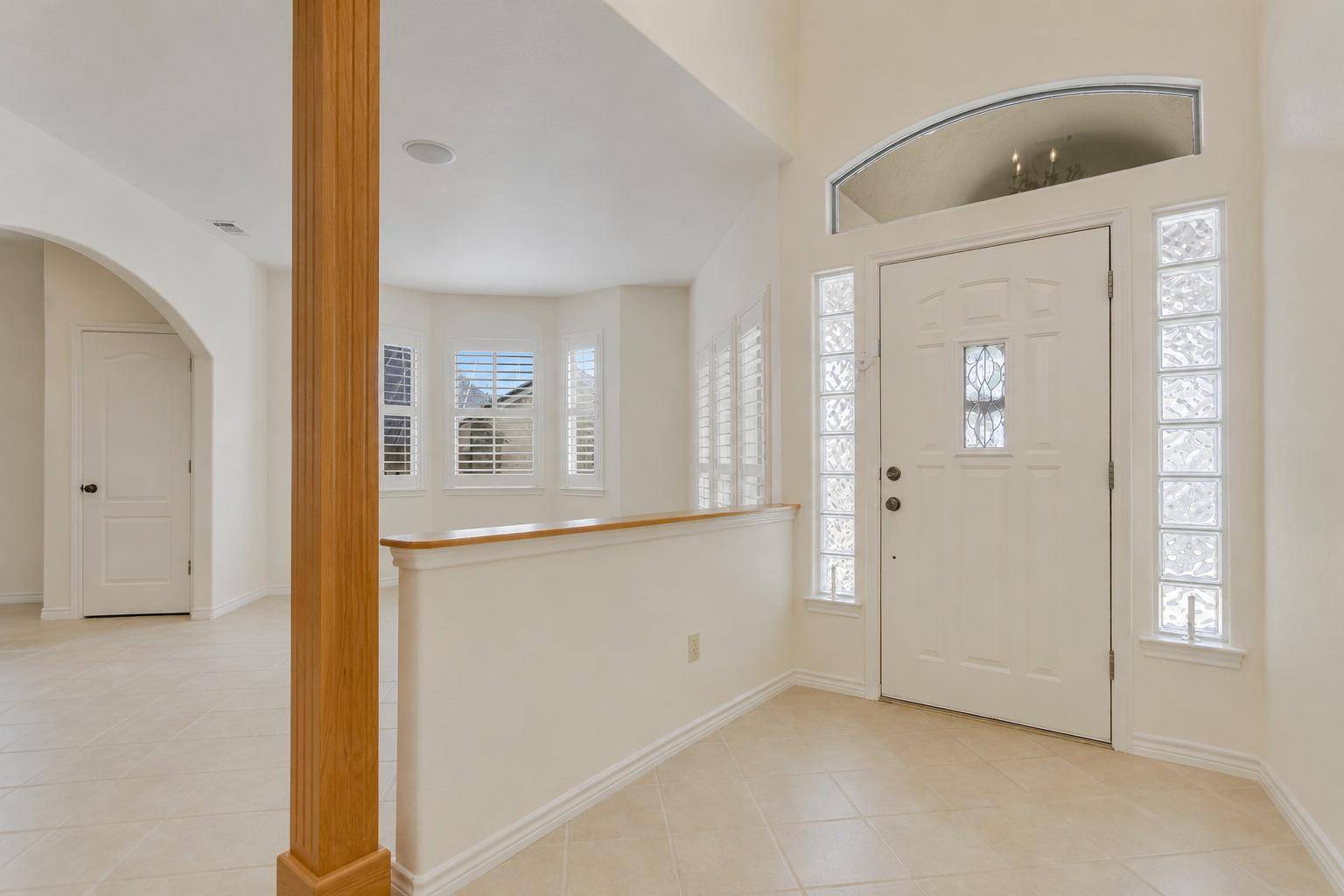 232 Fault Line DR, Horseshoe Bay, TX 78657