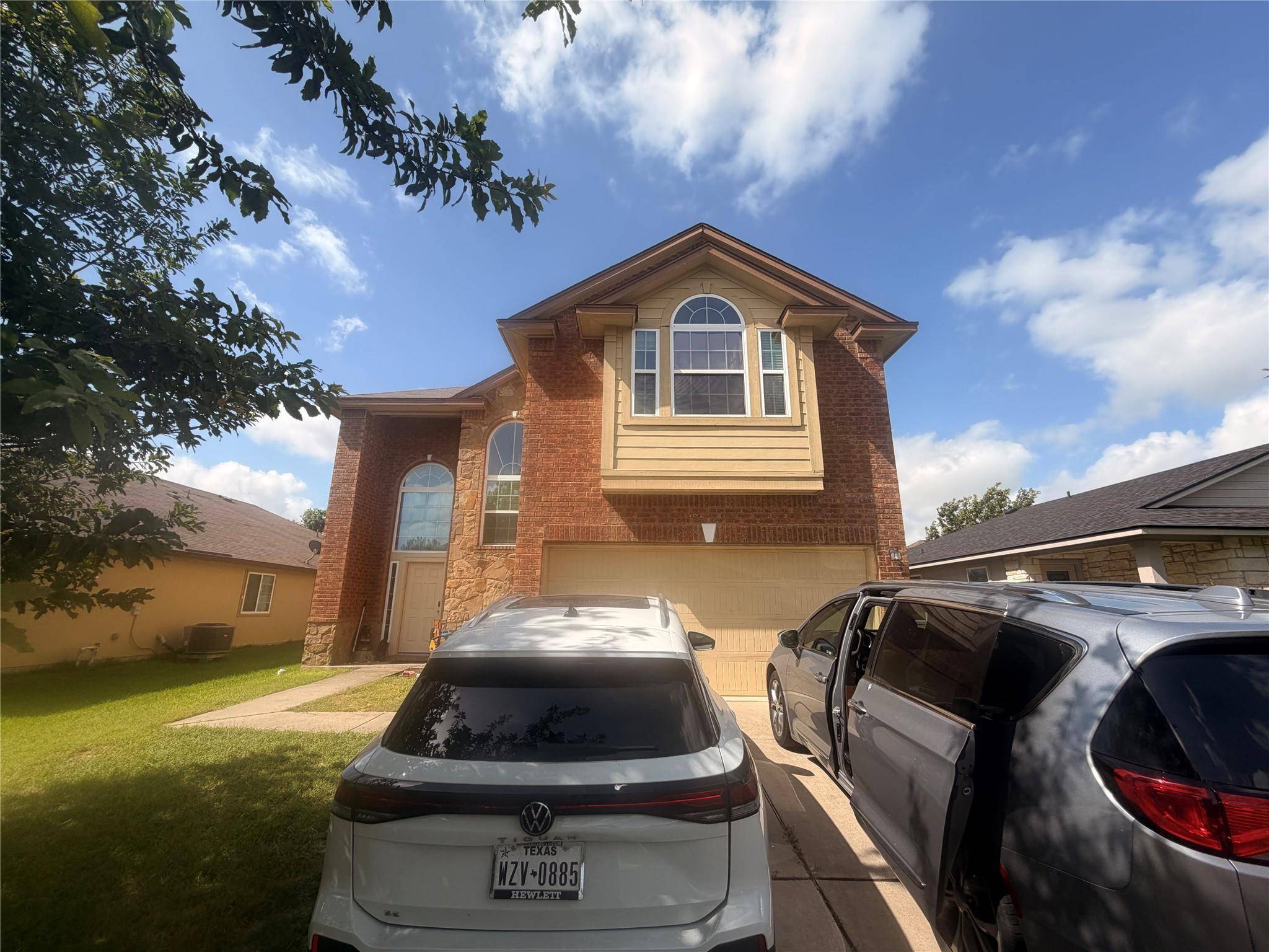 124 Langtry LN, Jarrell, TX 76537