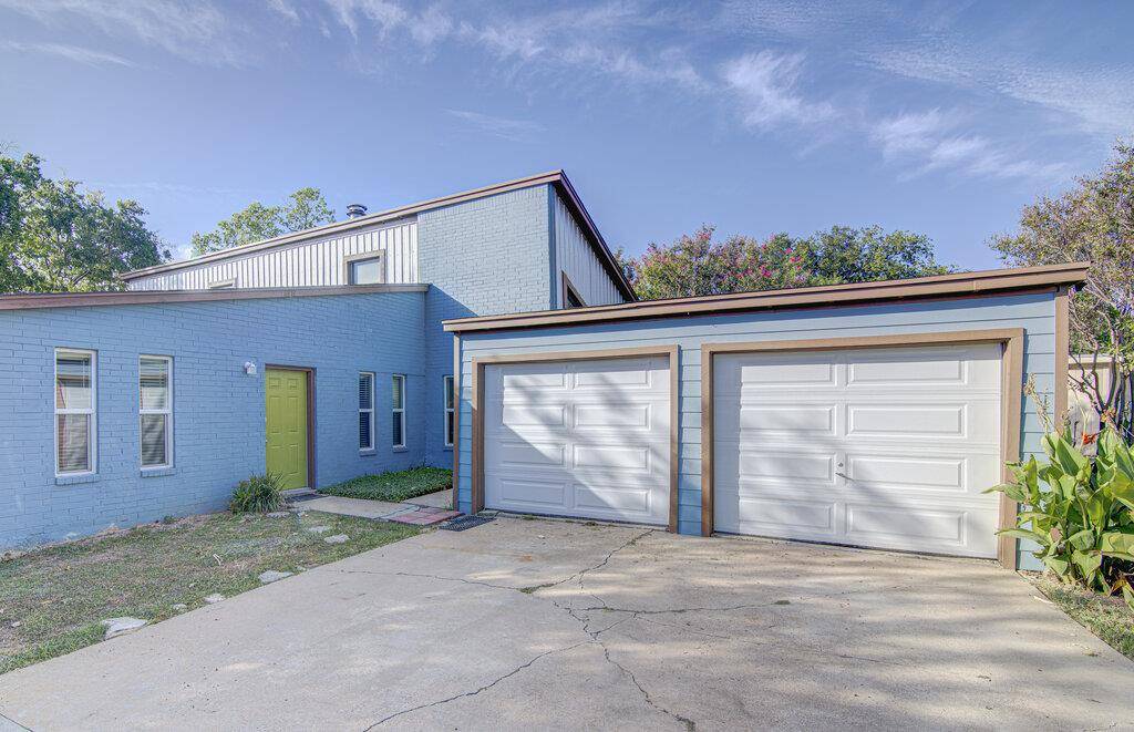 1807 Briar Hill DR #A, Austin, TX 78741
