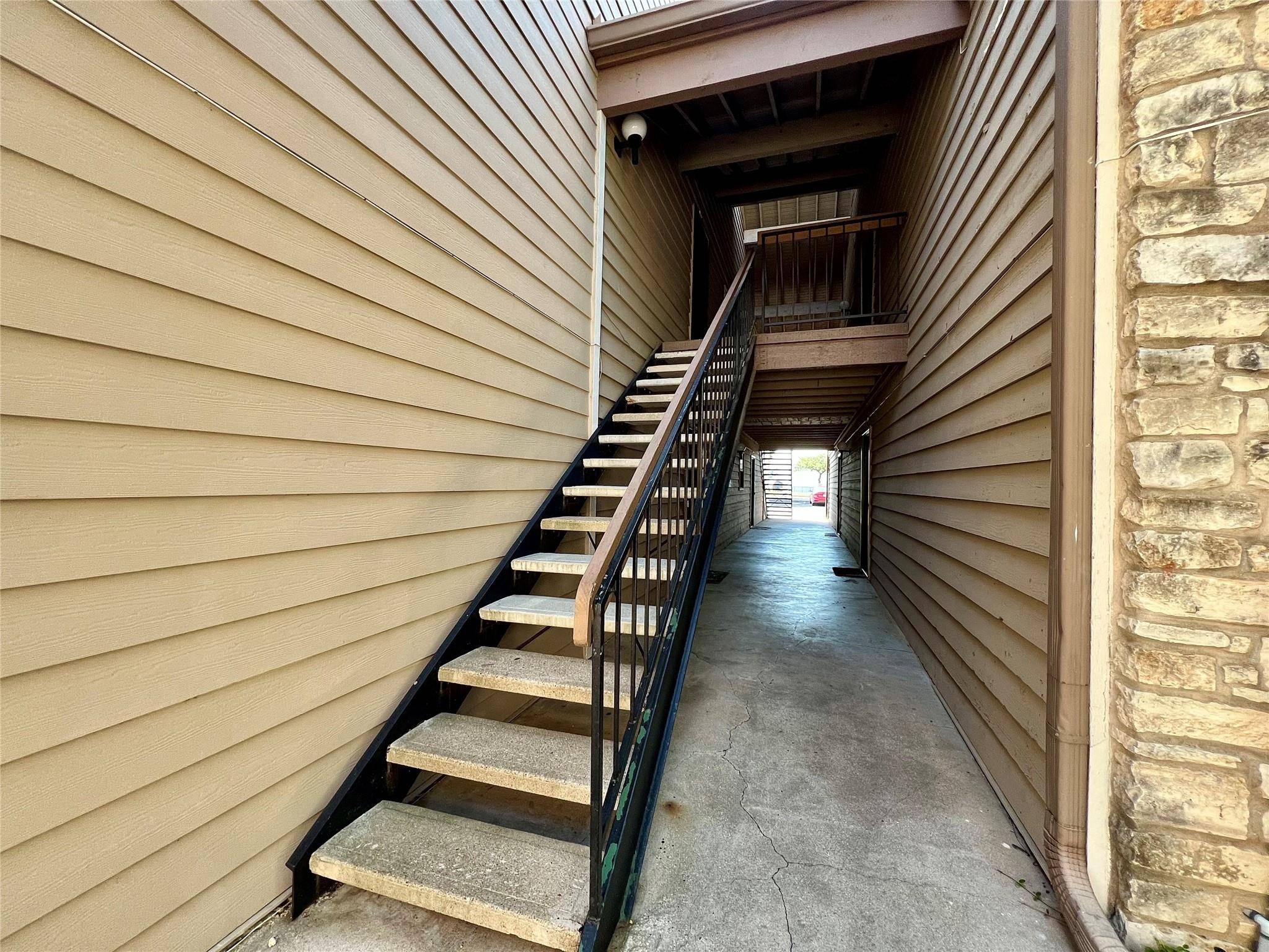 8600 Fathom CIR #2105, Austin, TX 78750