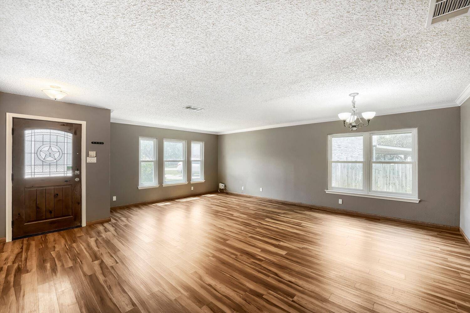 1407 Bullhill CV, Cedar Park, TX 78613