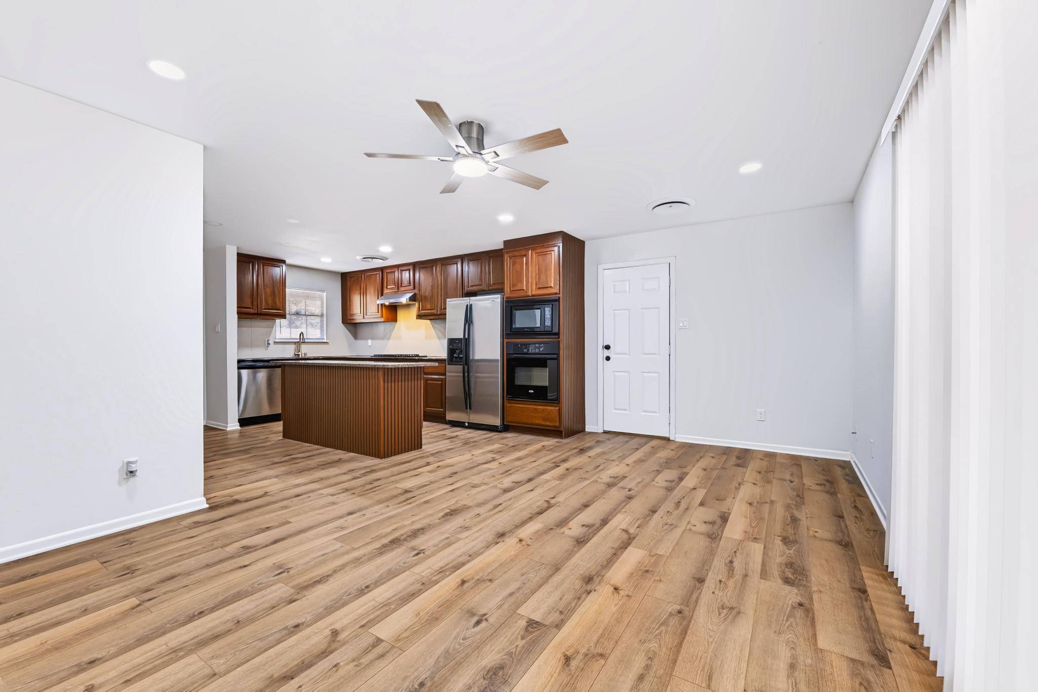 301 Carothers ST, Copperas Cove, TX 76522
