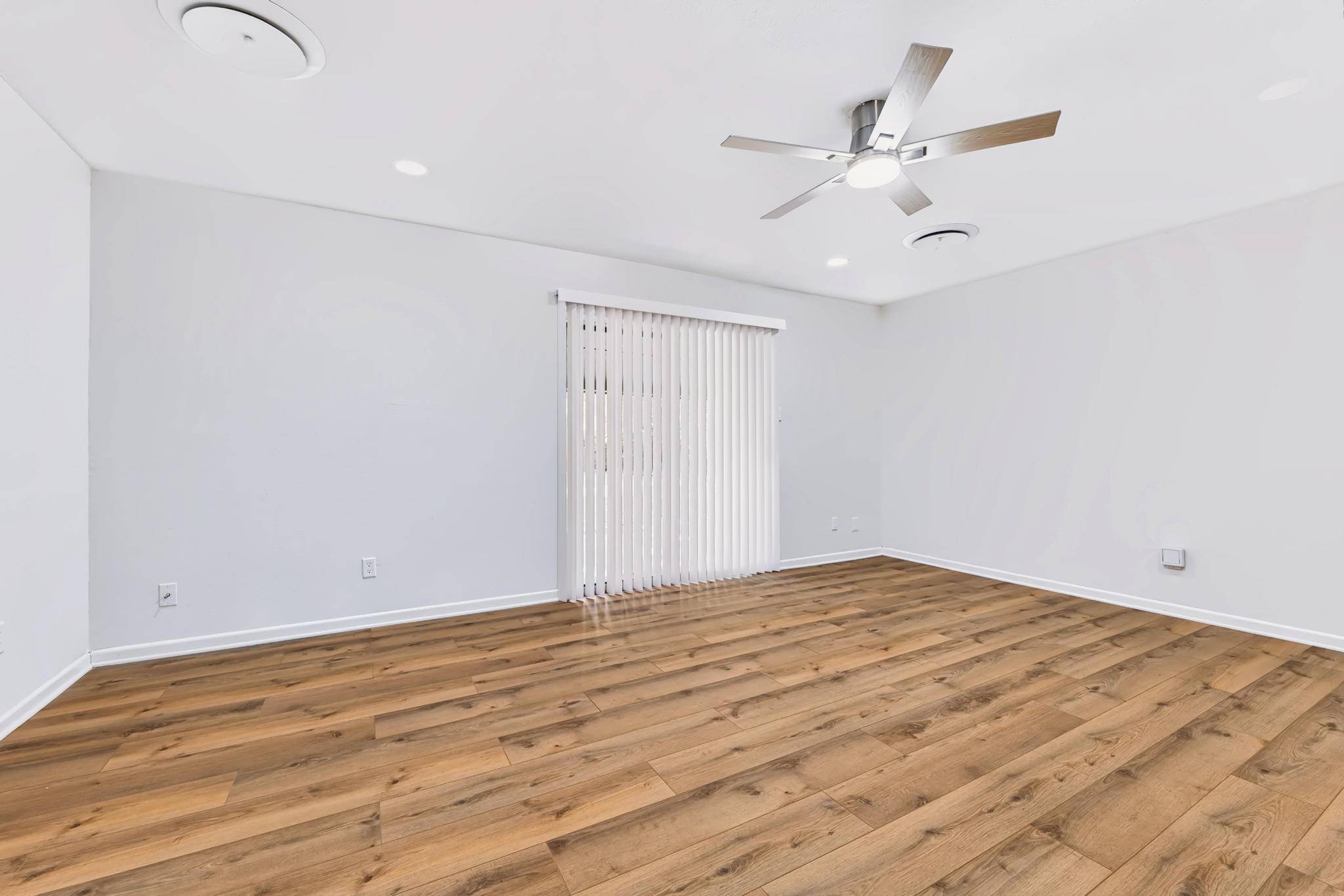 301 Carothers ST, Copperas Cove, TX 76522