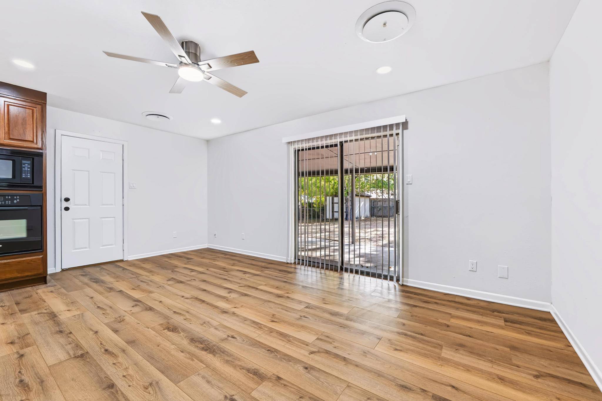 301 Carothers ST, Copperas Cove, TX 76522