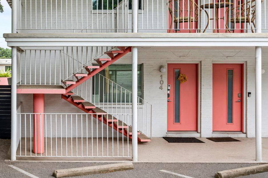 1208 Enfield RD #104, Austin, TX 78703
