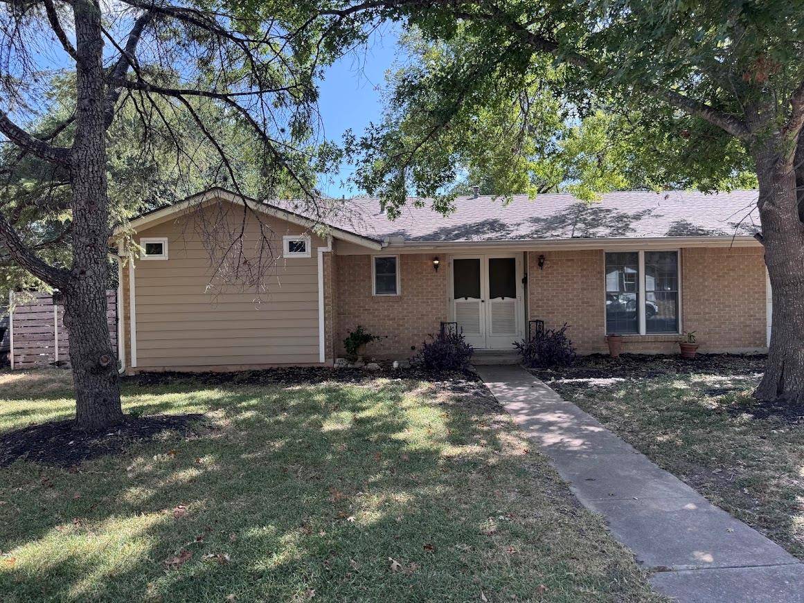 1901 Vallejo ST, Austin, TX 78757
