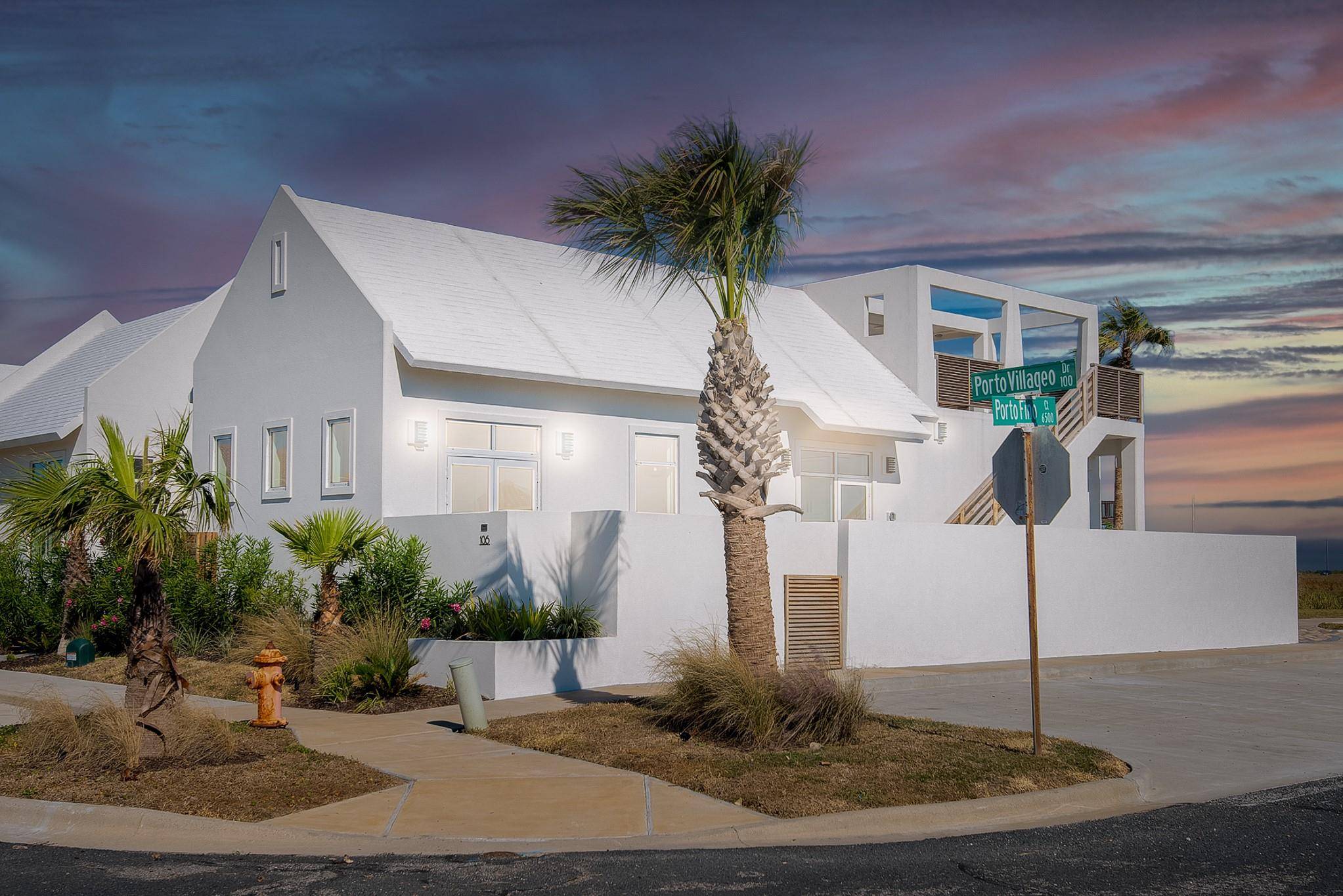 106 Porto Villageo DR, Port Aransas, TX 78373