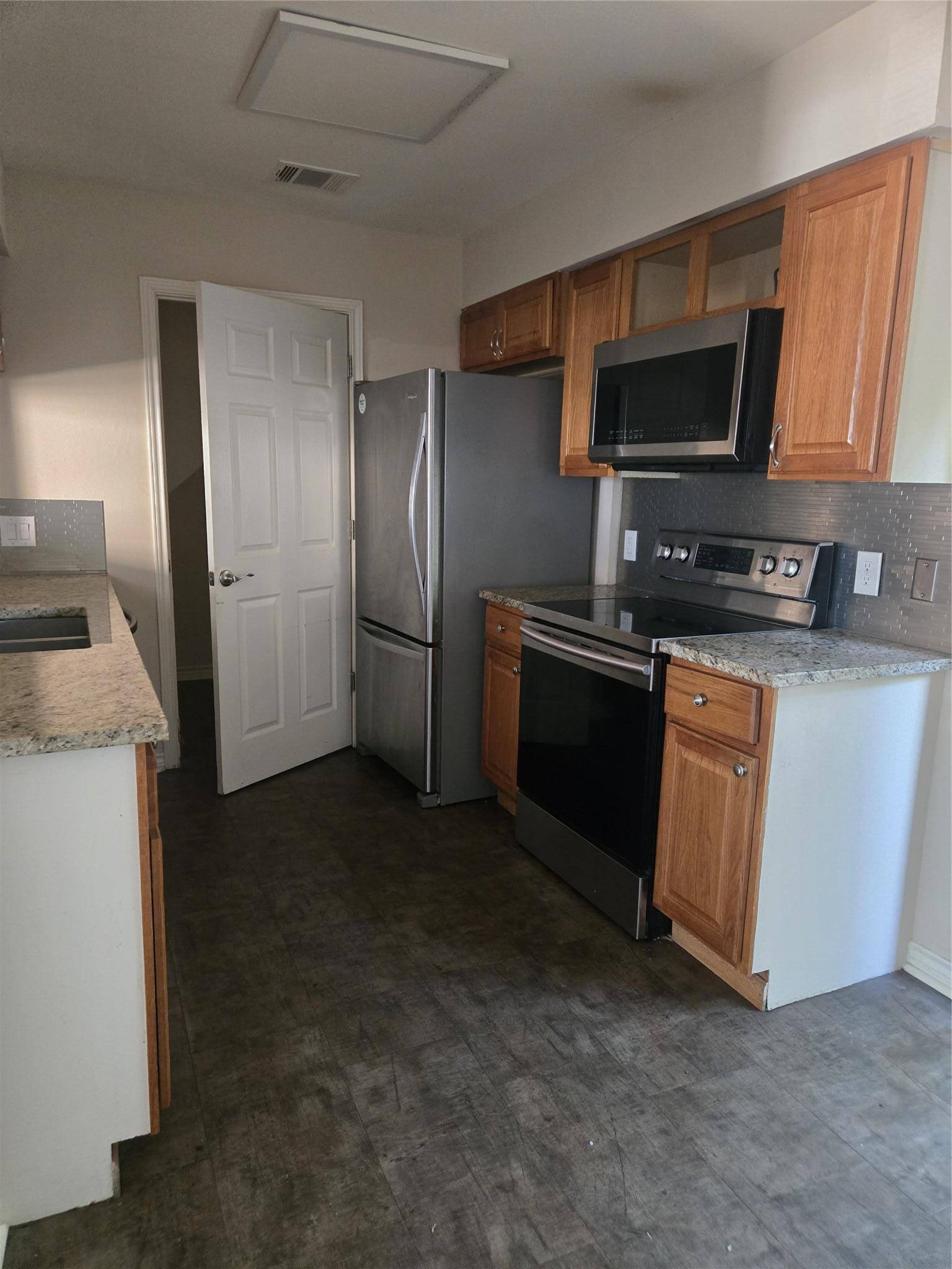1207 Southport DR #106, Austin, TX 78704
