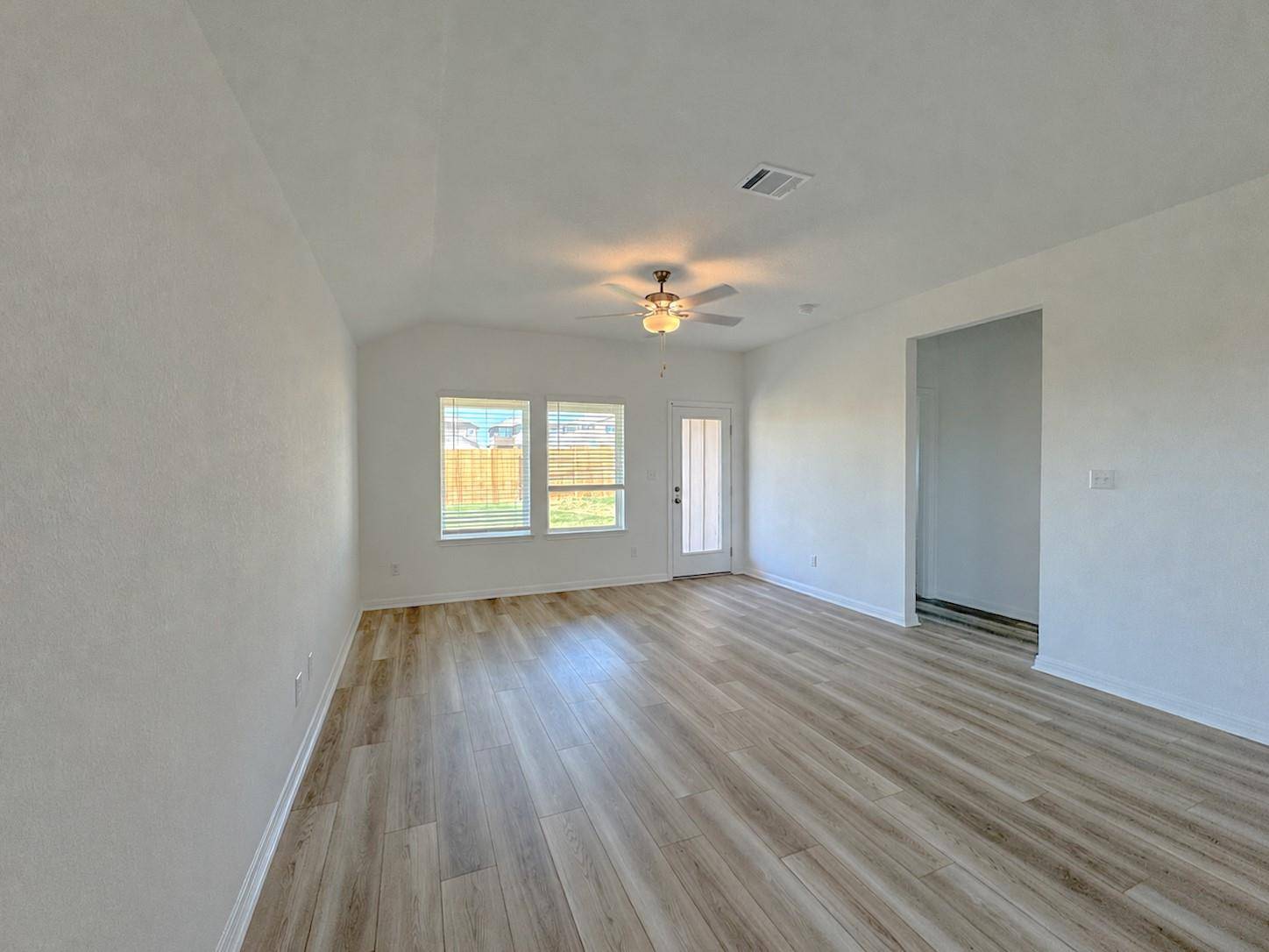 166 Jake Pine DR, Buda, TX 78610