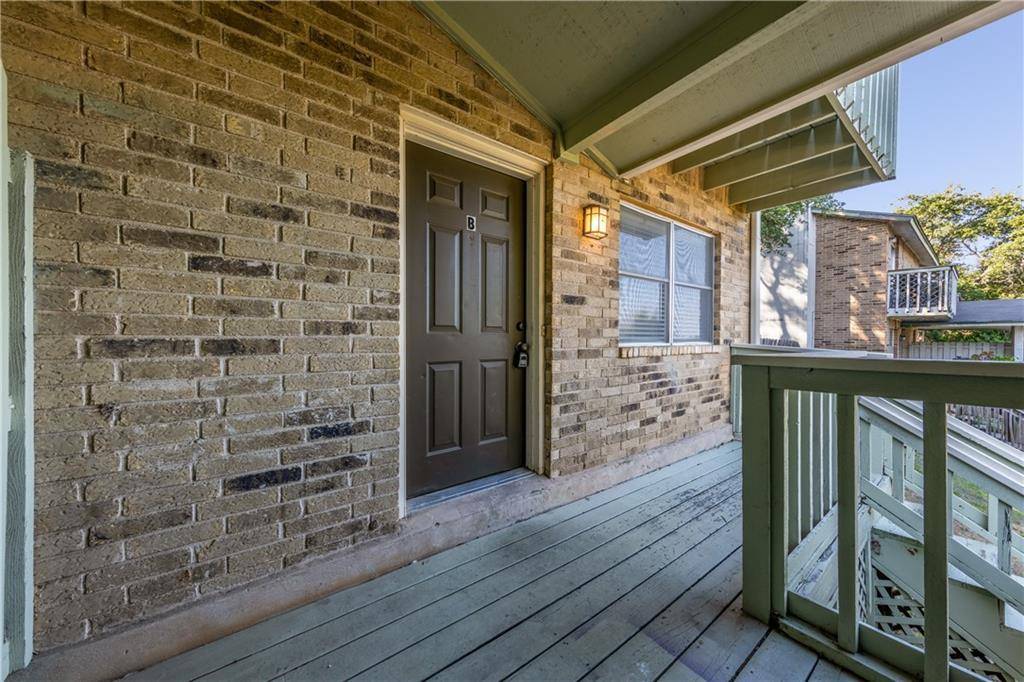 8106 DUNN St ST #B, Austin, TX 78745