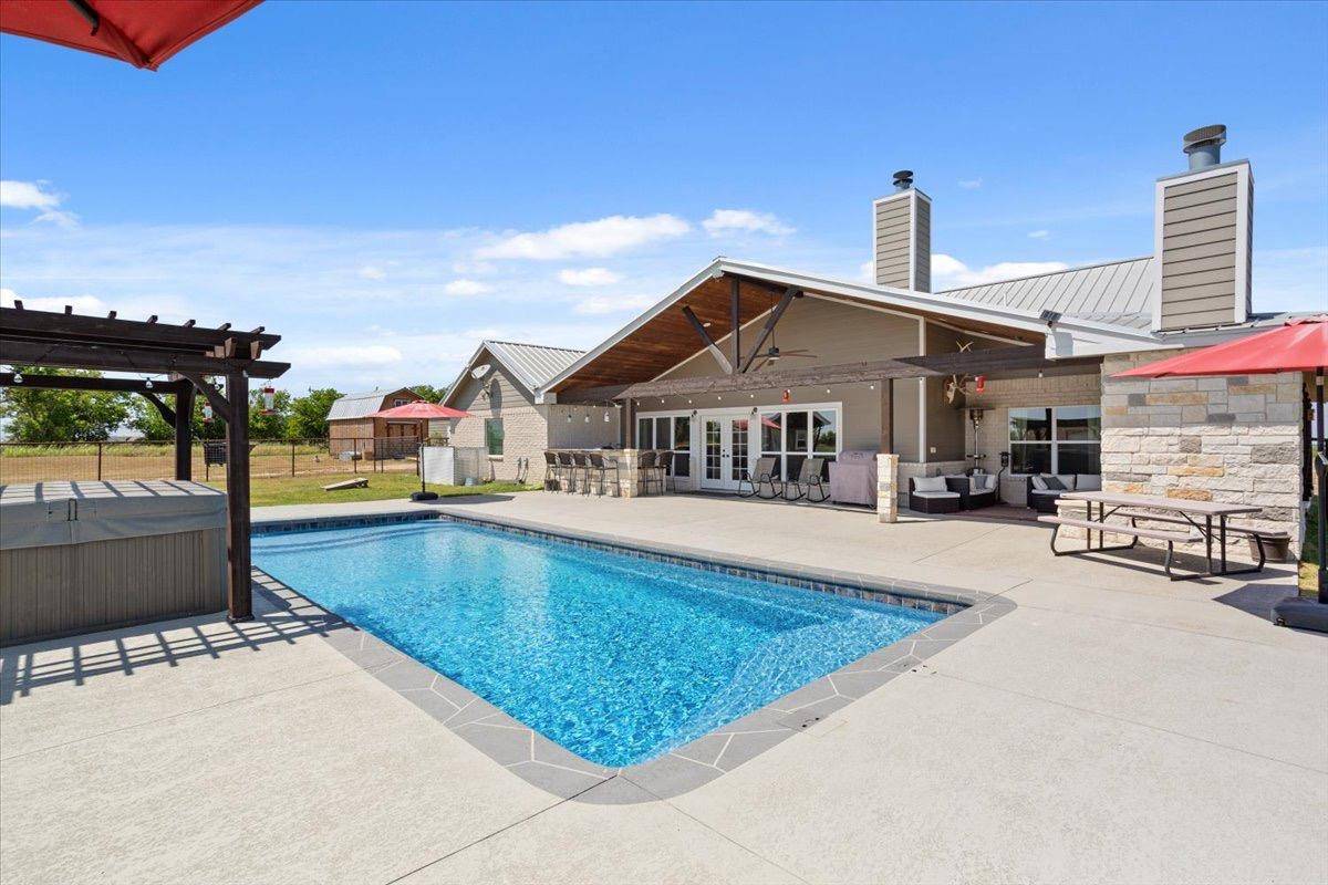 8813 & 8725 Stallion RD, Temple, TX 76501