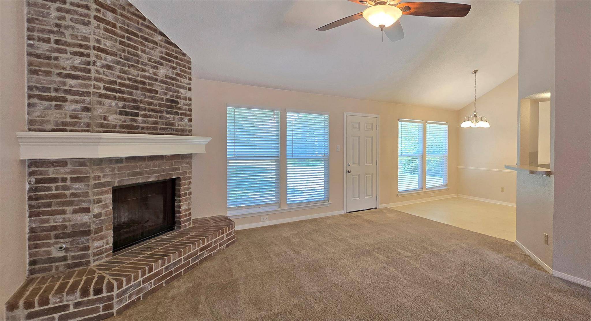 2124 Surrender Ave, Austin, TX 78728