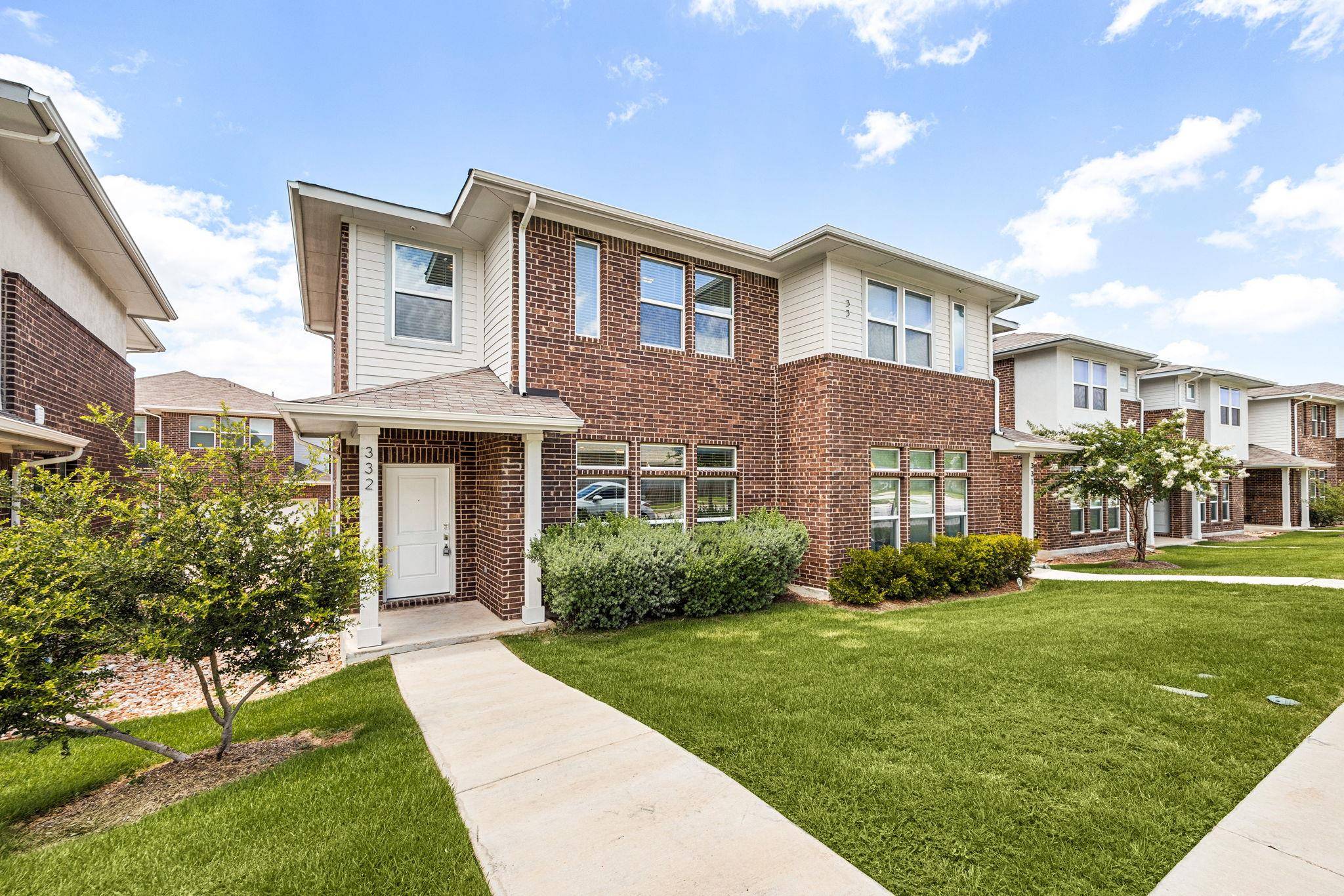 605 W South ST #332, Leander, TX 78641