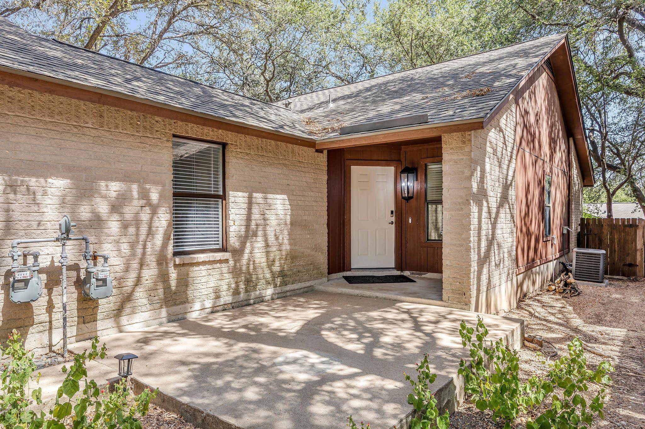1008 Milford WAY #B, Austin, TX 78745