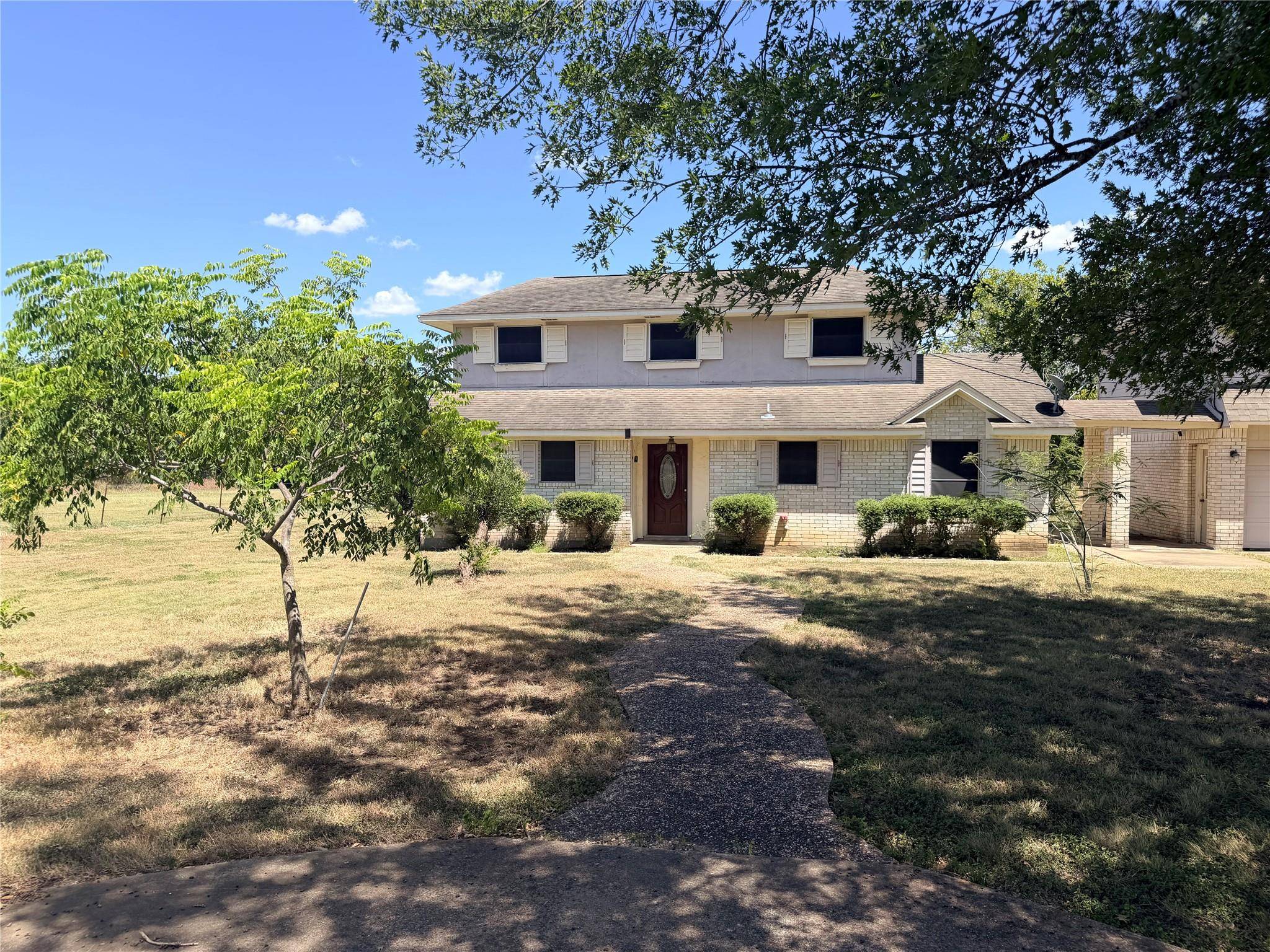 804 Canyon Wren DR, Buda, TX 78610