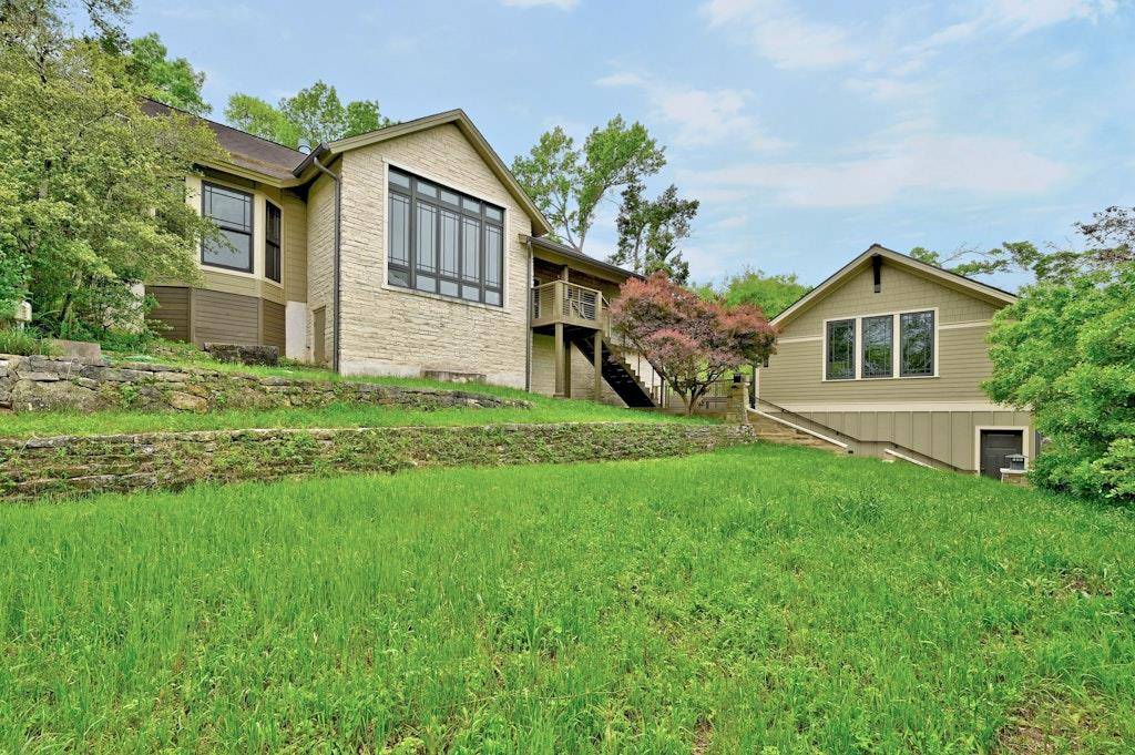 307 Laurel Valley RD, West Lake Hills, TX 78746
