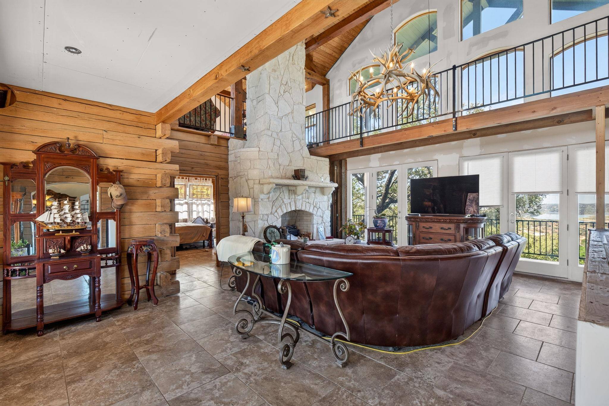 6401 Muleshoe Bend TRL, Marble Falls, TX 78654