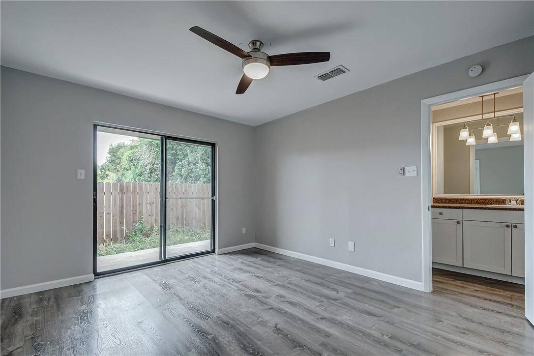 4307 S 1st ST #108, Austin, TX 78745