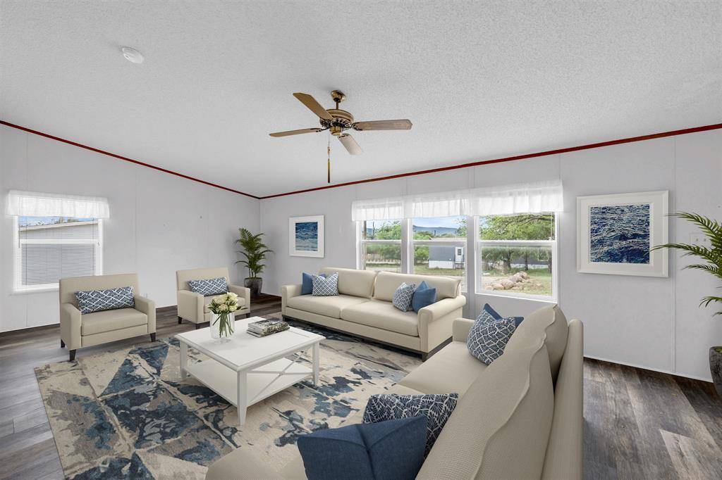 156 Julie DR, Kingsland, TX 78639