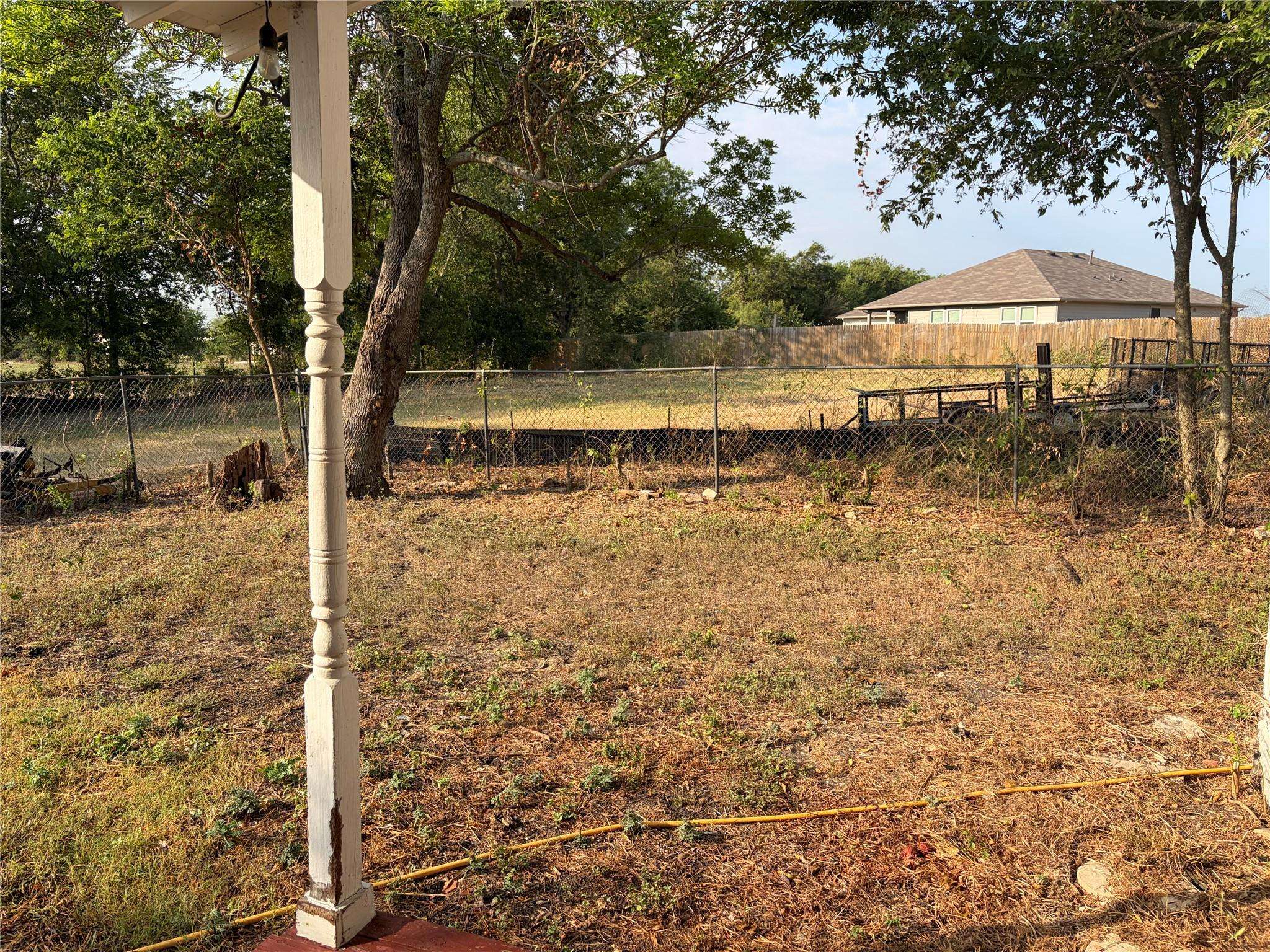 910 Bunton LN #E, Kyle, TX 78640