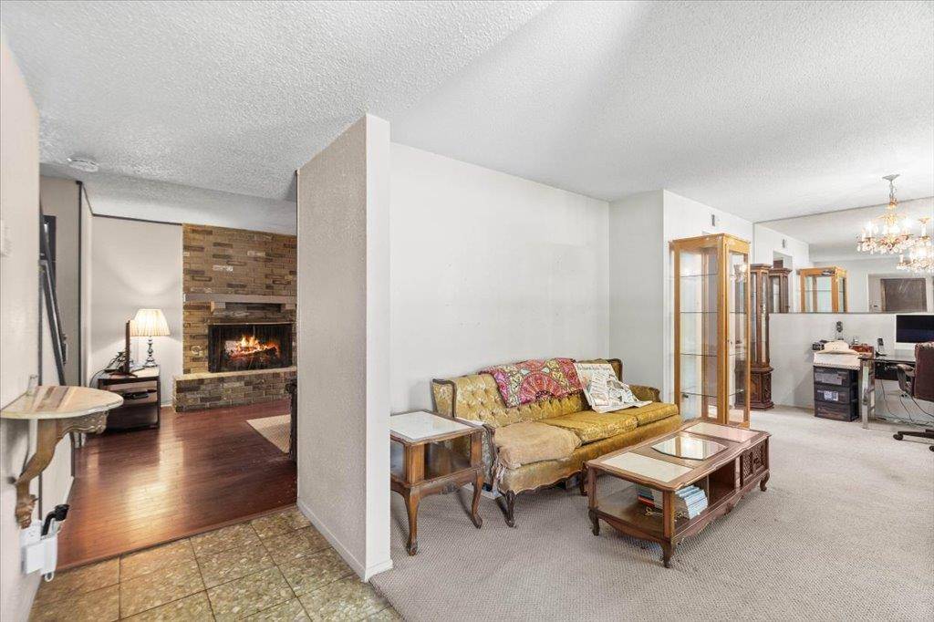 7108 Meadowood DR, Austin, TX 78723