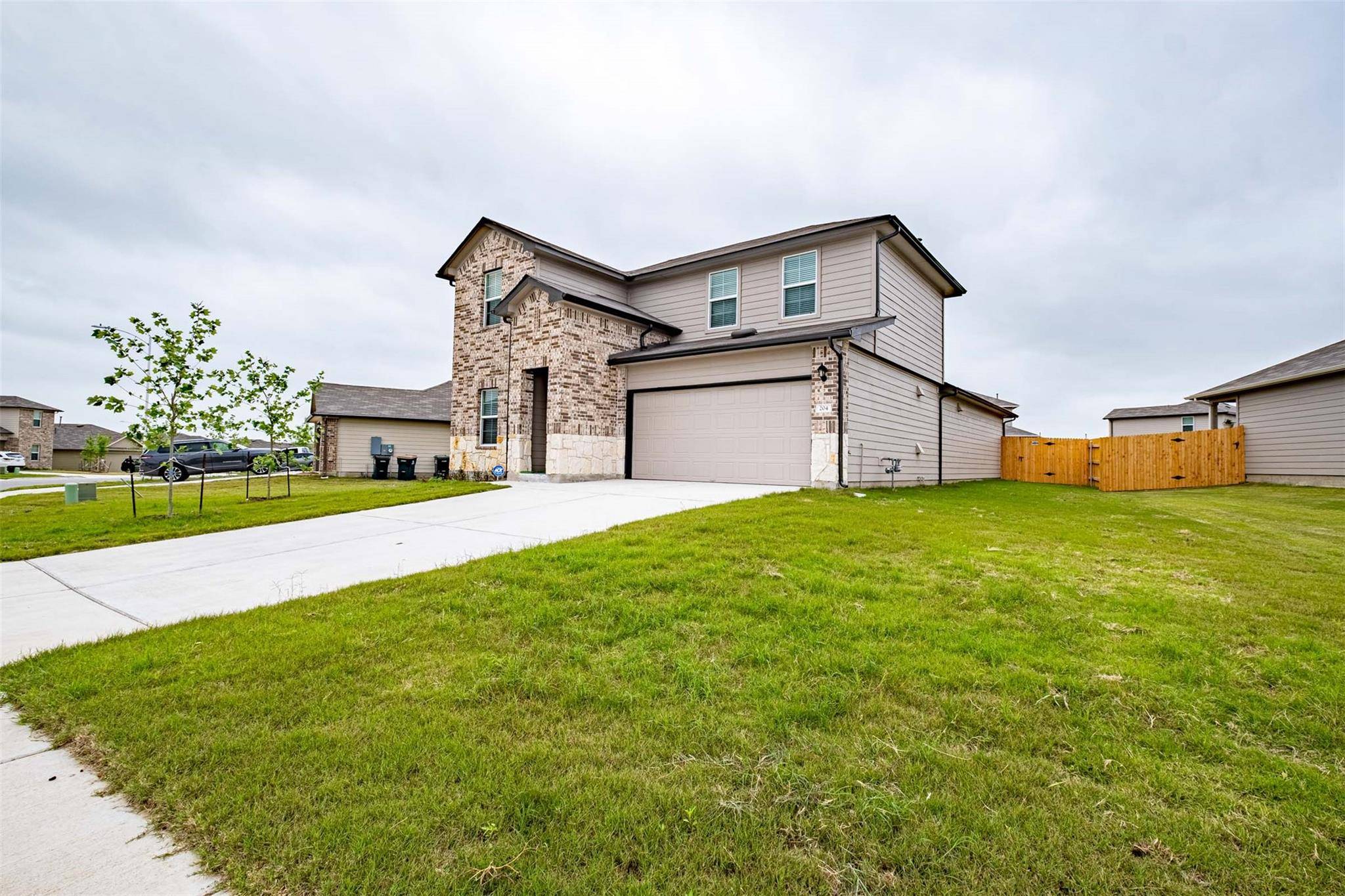 204 Lily Pond TRL, San Marcos, TX 78666