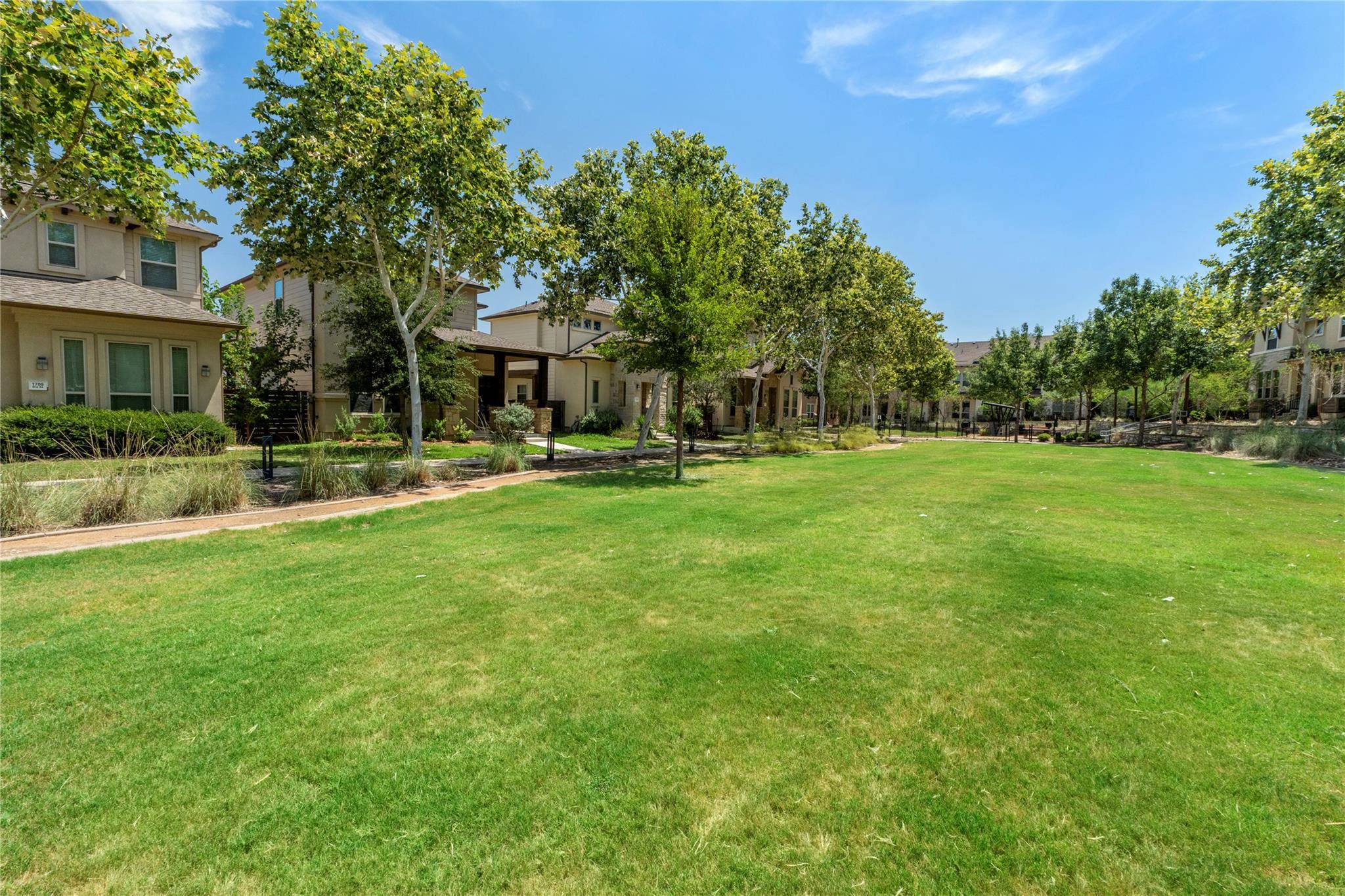 1709 Lawrence ST, Austin, TX 78741