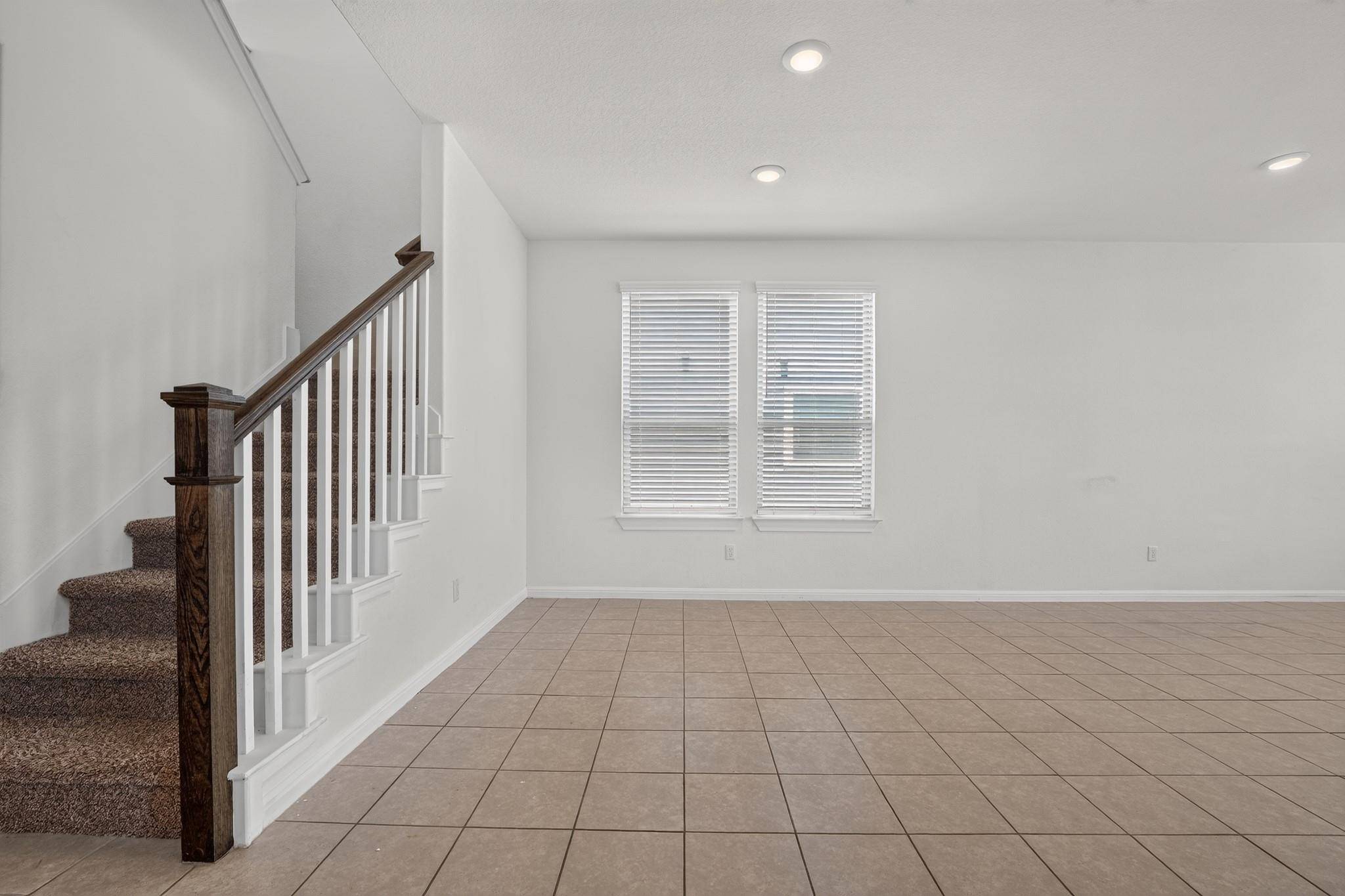 221 Sand Lily LN, Georgetown, TX 78626
