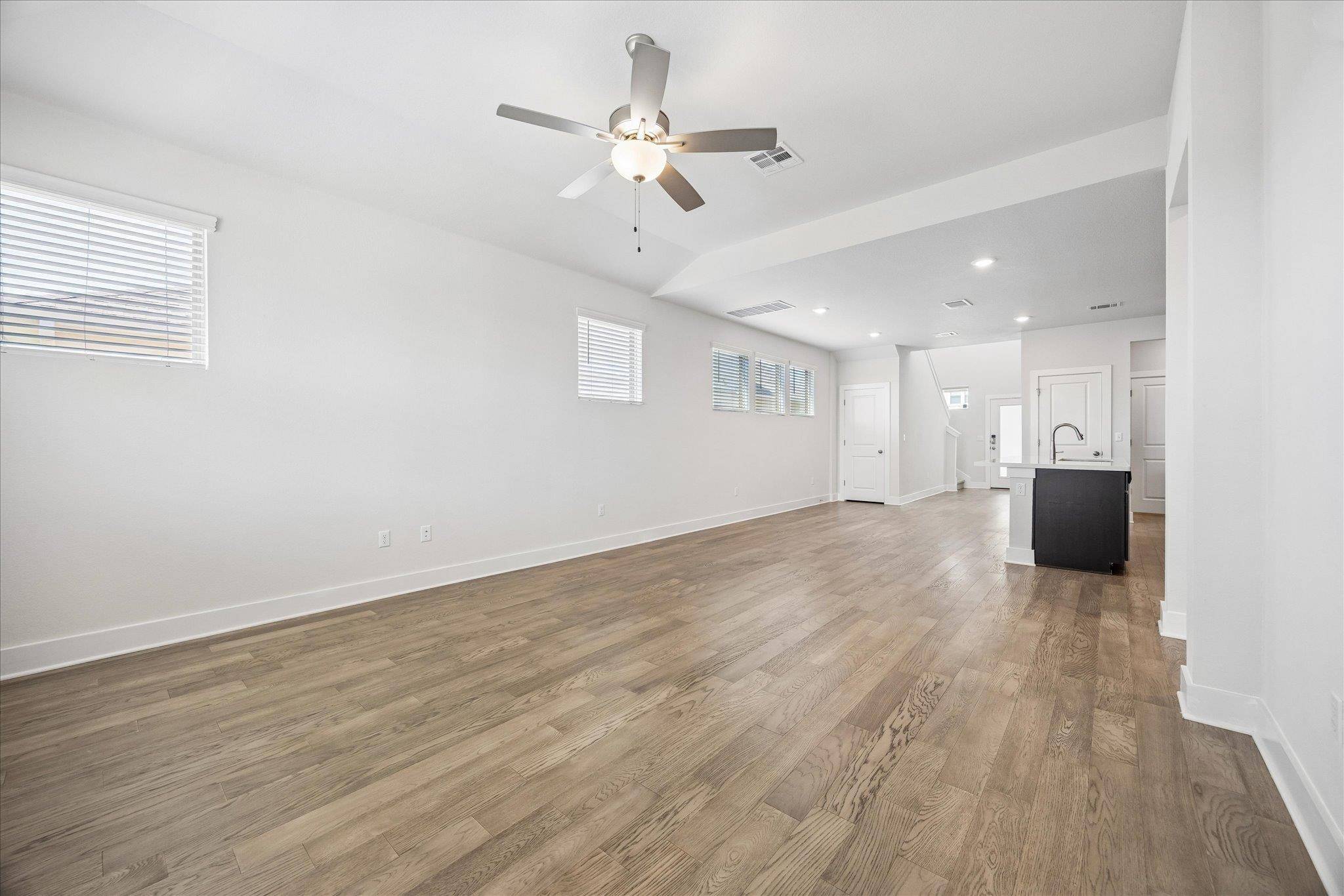 8503 McKamy DR, Austin, TX 78744