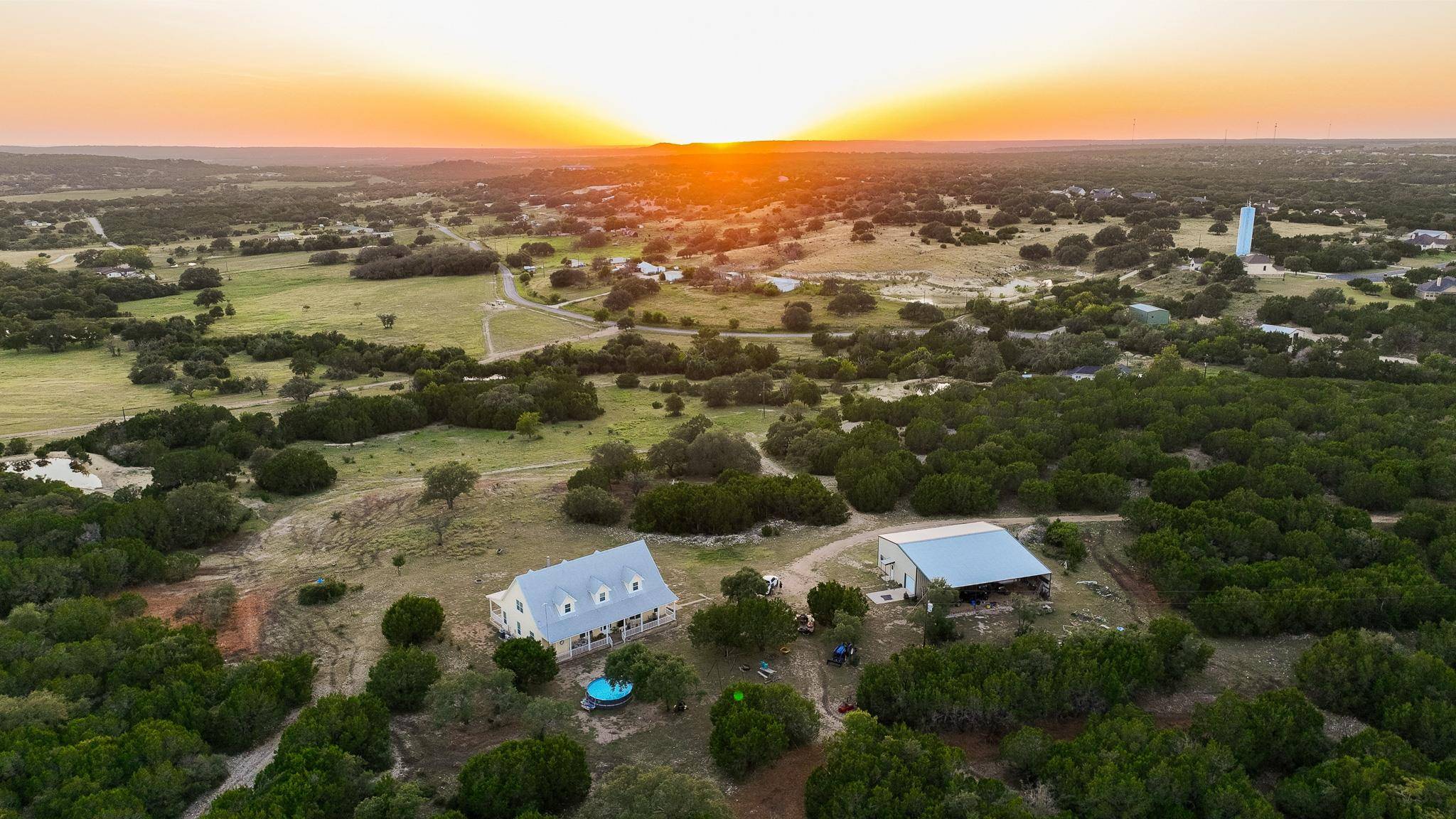 4237 County Road 330 RD, Burnet, TX 78611