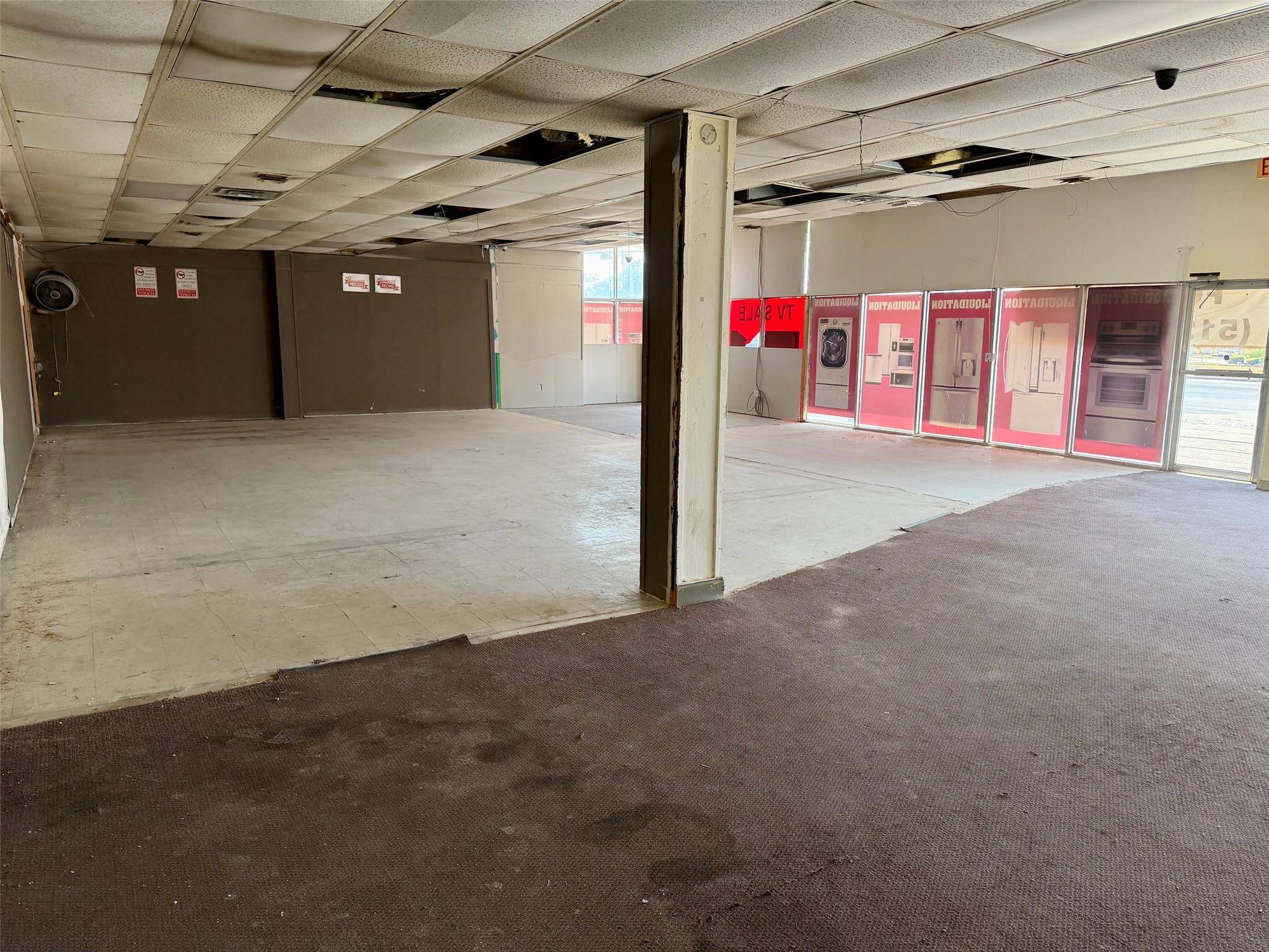 8231 Burnet RD, Austin, TX 78757