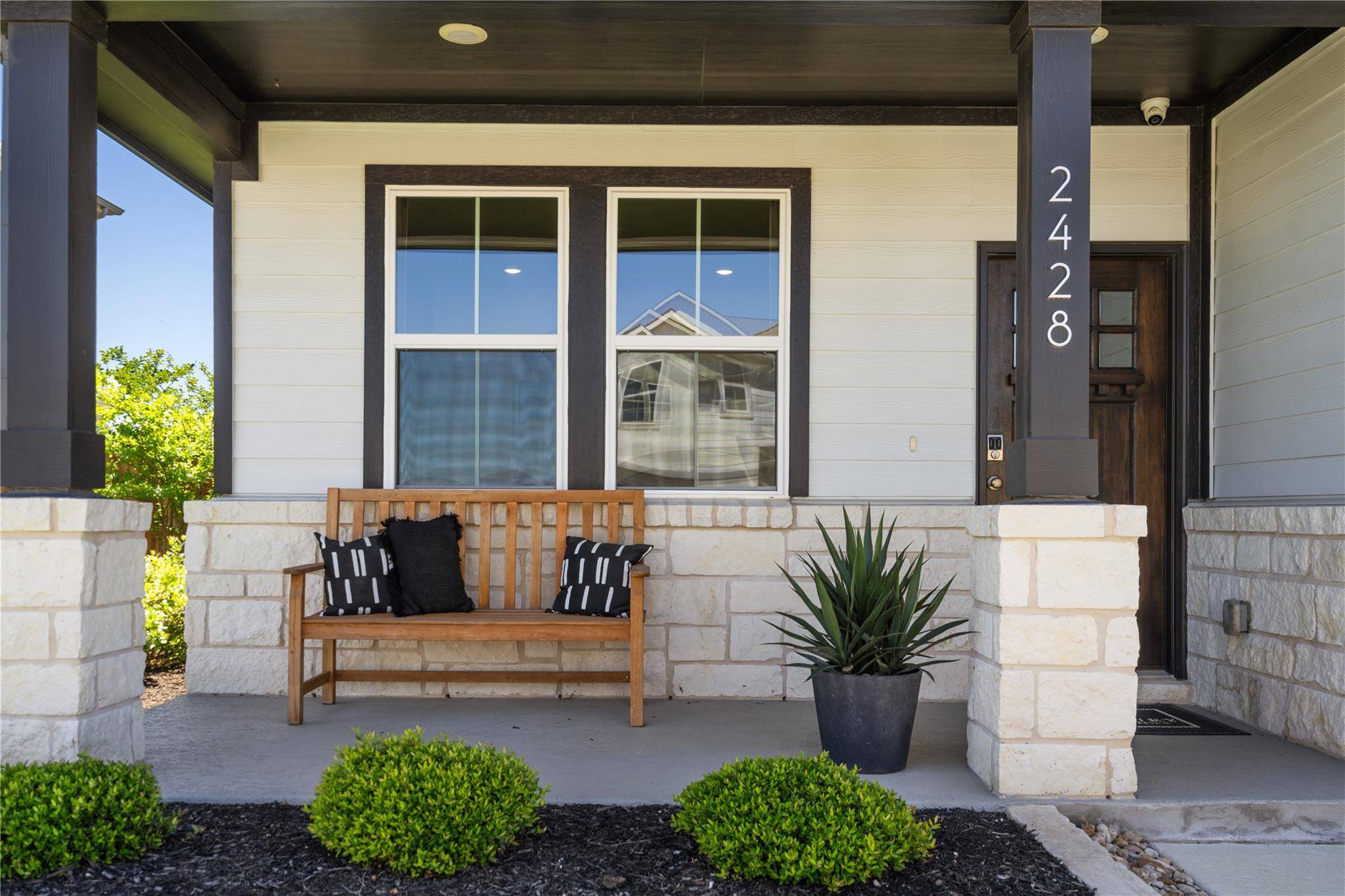 2428 Ekvall DR, Round Rock, TX 78665