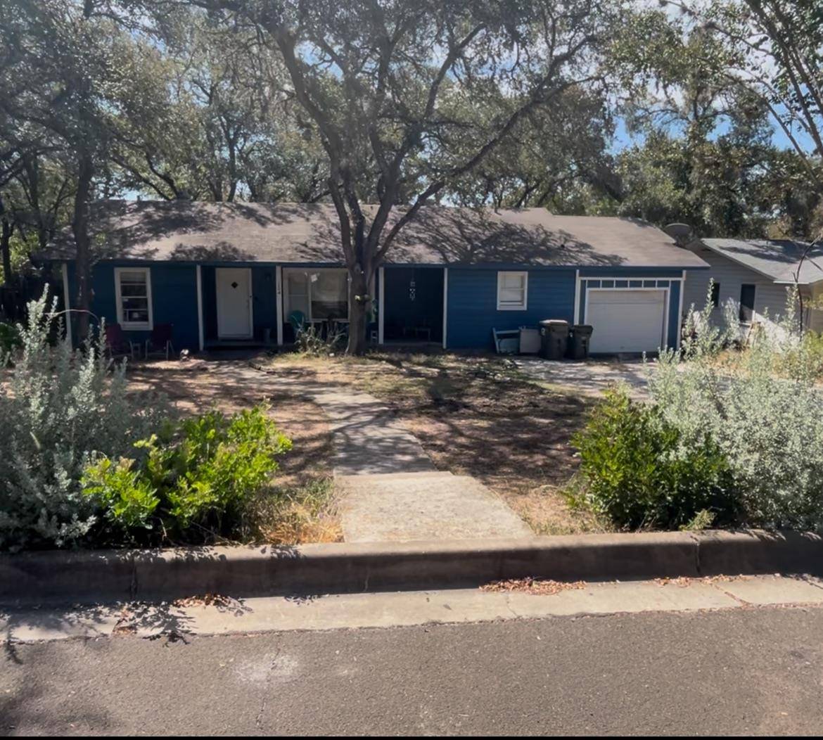 134 E Hillcrest DR, San Marcos, TX 78666