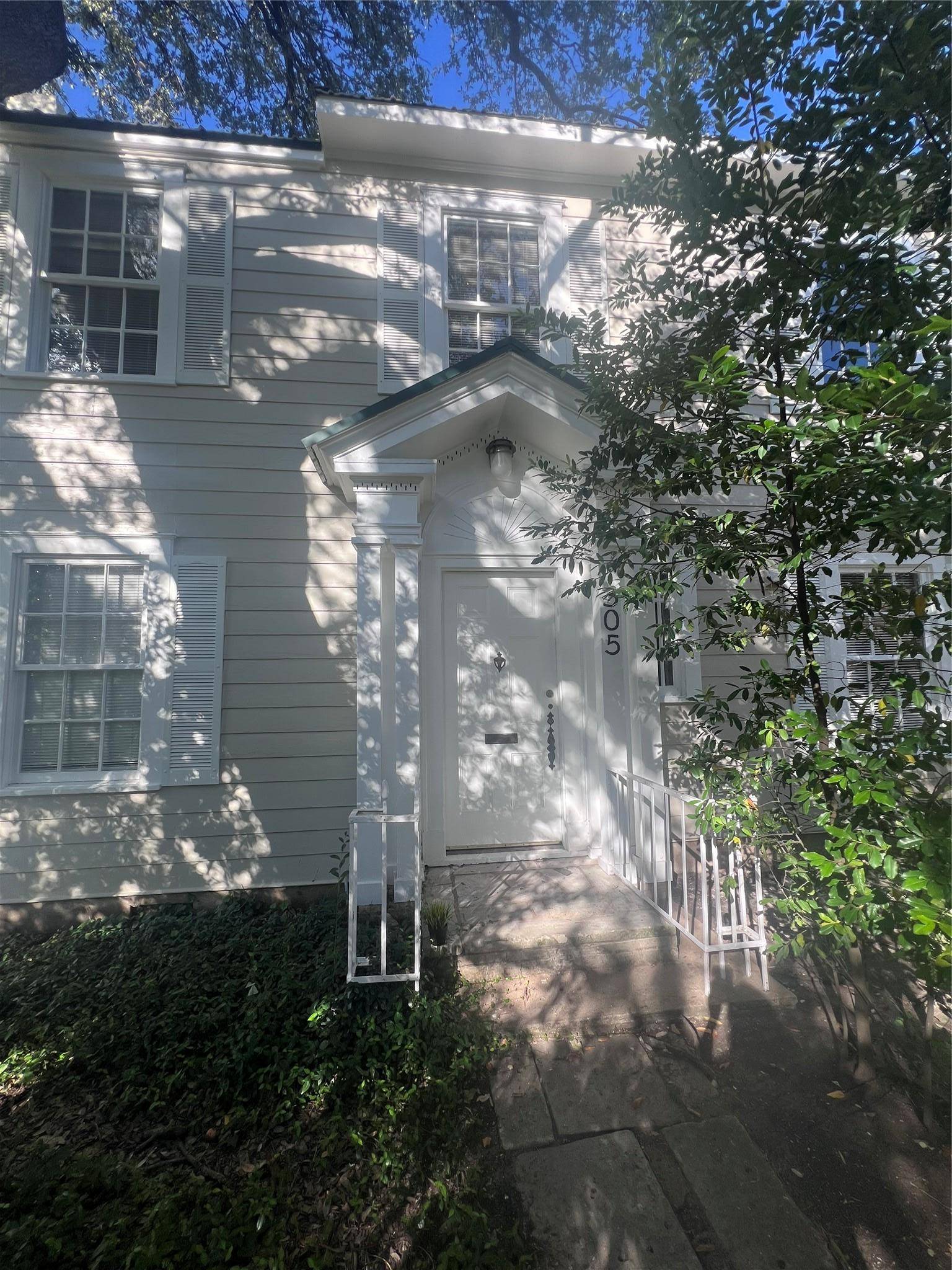 305 Moore BLVD #A, Austin, TX 78705