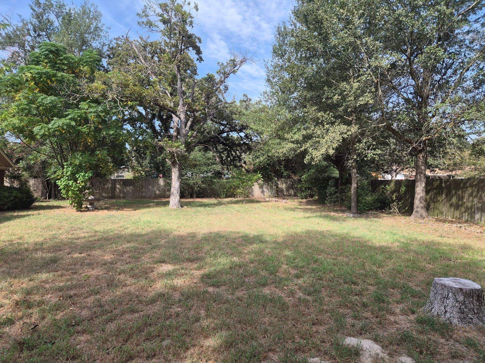1502 Okelley RD, Rockdale, TX 76567