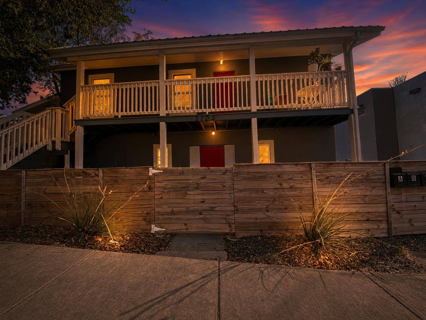 2103 Rosewood Ave #A, Austin, TX 78702