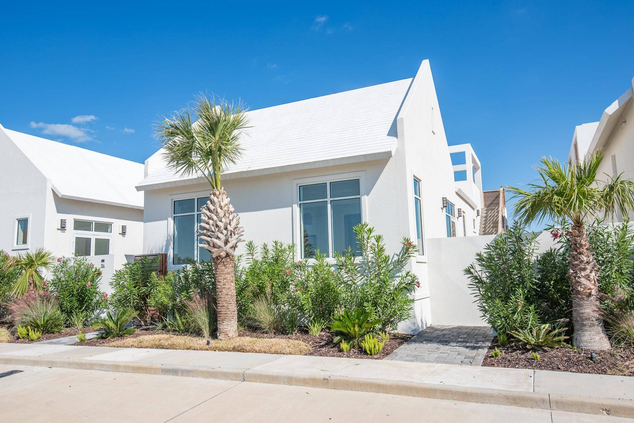 110 Porto Villageo DR, Port Aransas, TX 78373