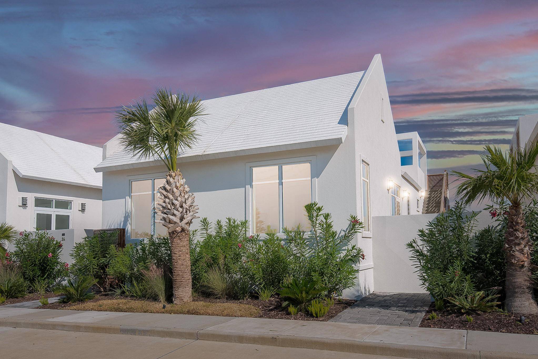 110 Porto Villageo DR, Port Aransas, TX 78373