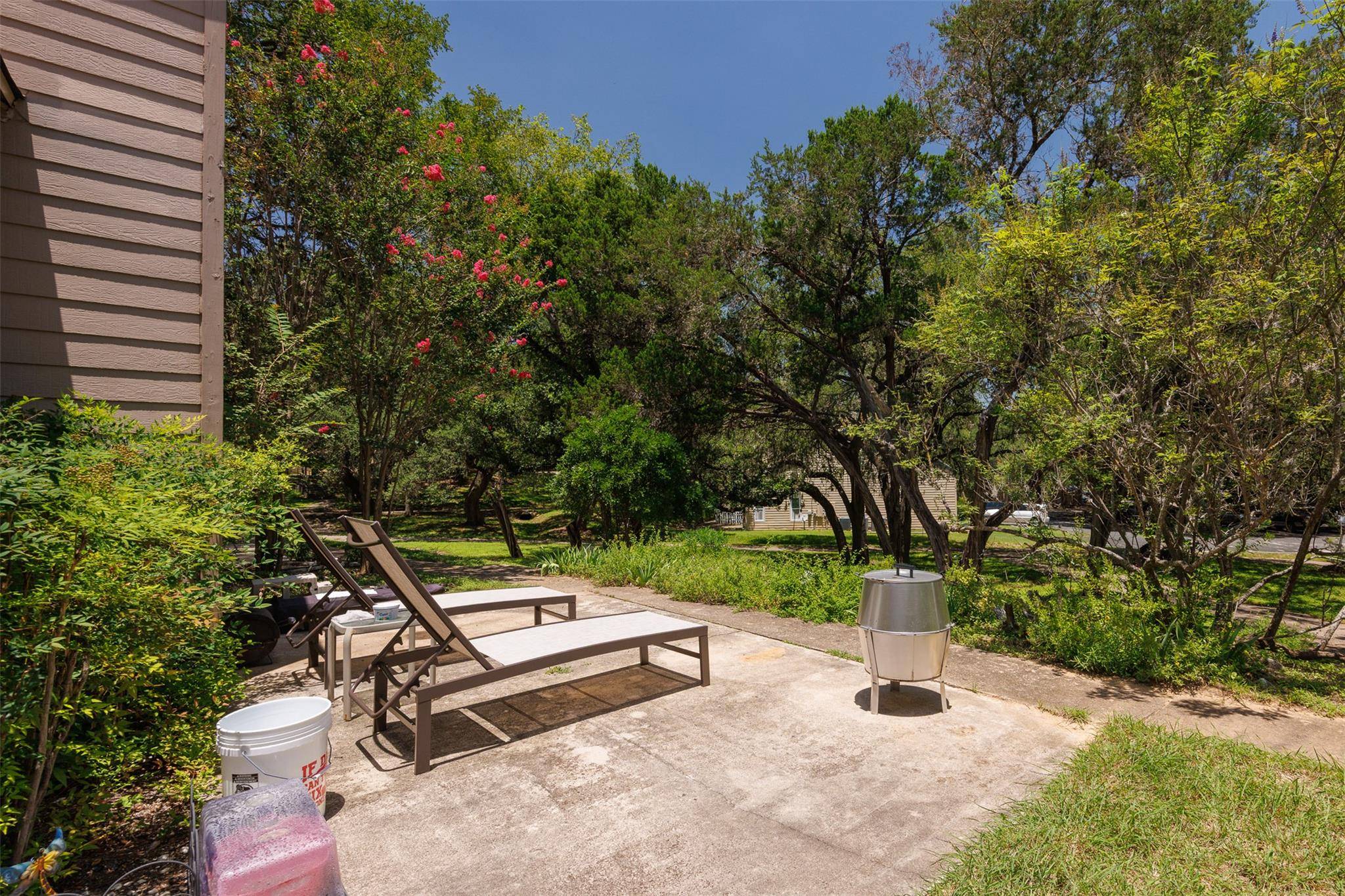 4 Townhouse CIR, Wimberley, TX 78676