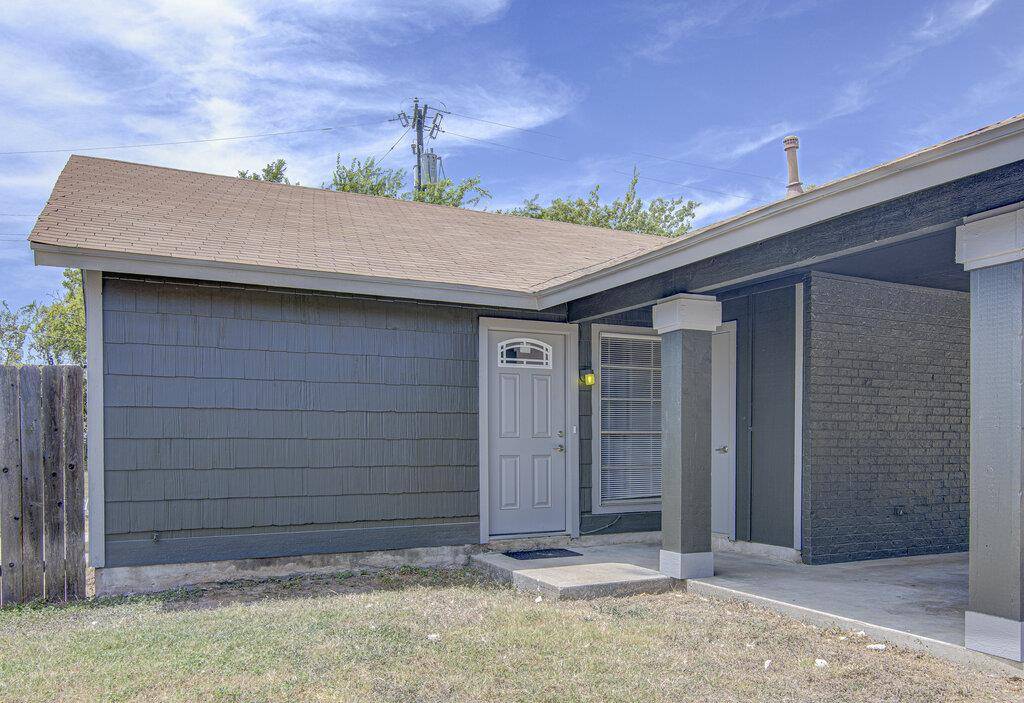 1936 Nicole CIR #B, Round Rock, TX 78664