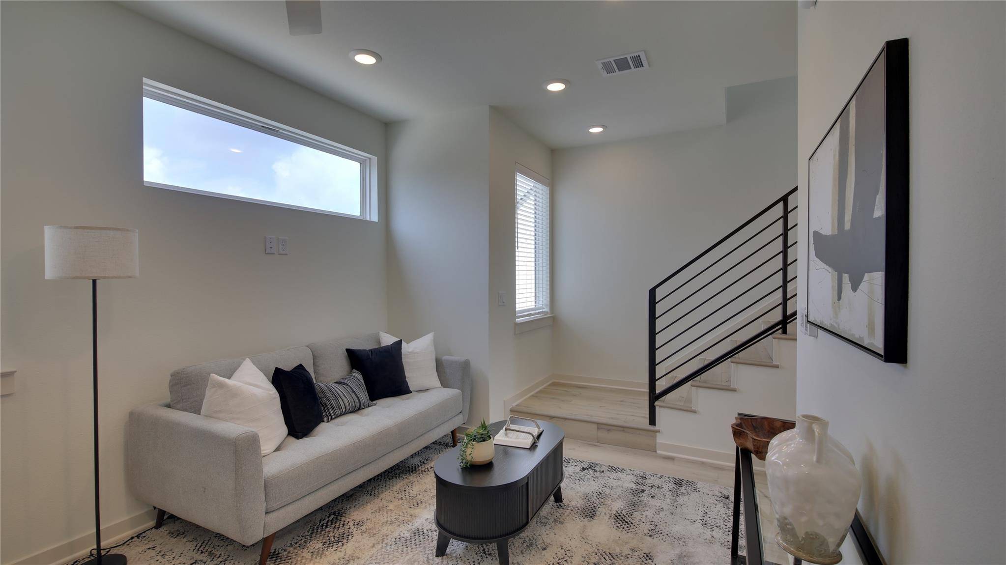 7208 Providence Ave #2, Austin, TX 78752